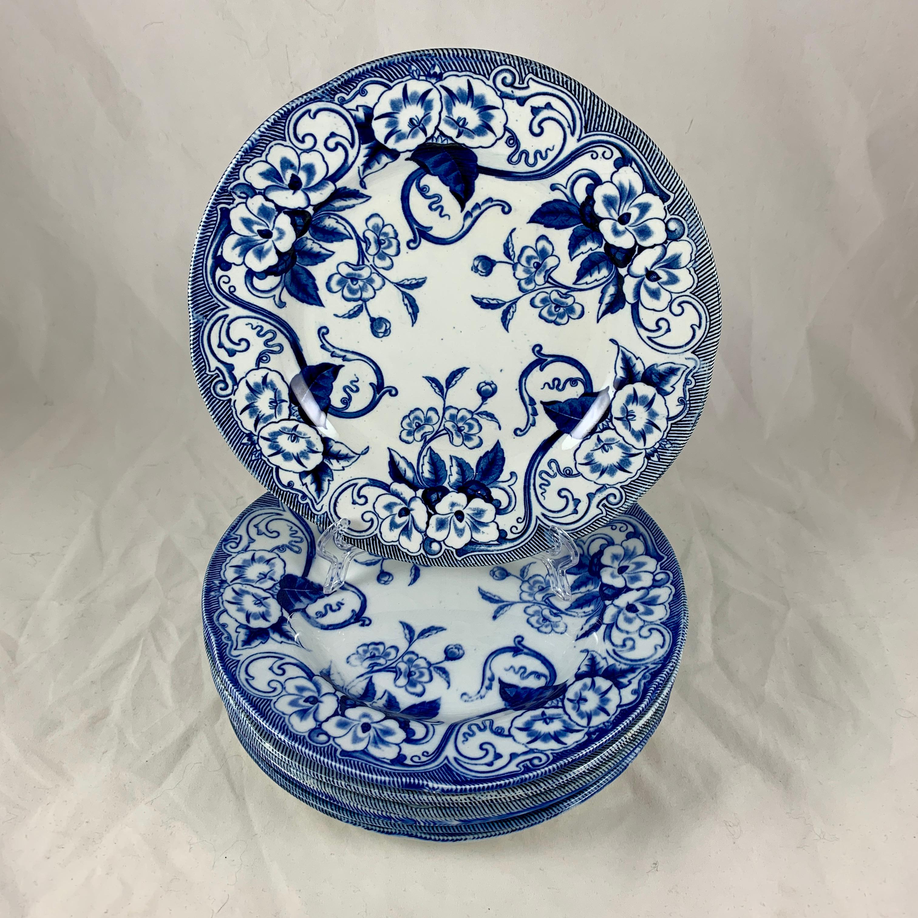 19th-C Creil et Montereau Faïence Blue & White 'Flora' Morning Glory Plates, S/8 In Good Condition In Philadelphia, PA