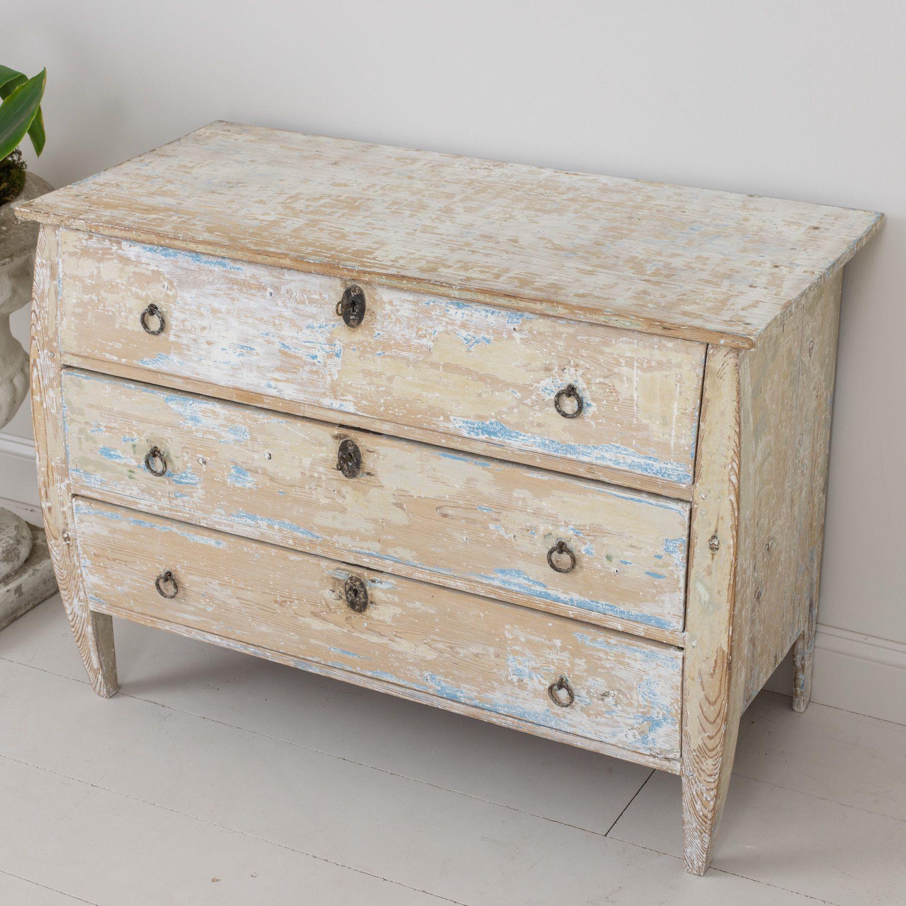 19th c. Dutch Bombay Commode in Original Paint For Sale 13