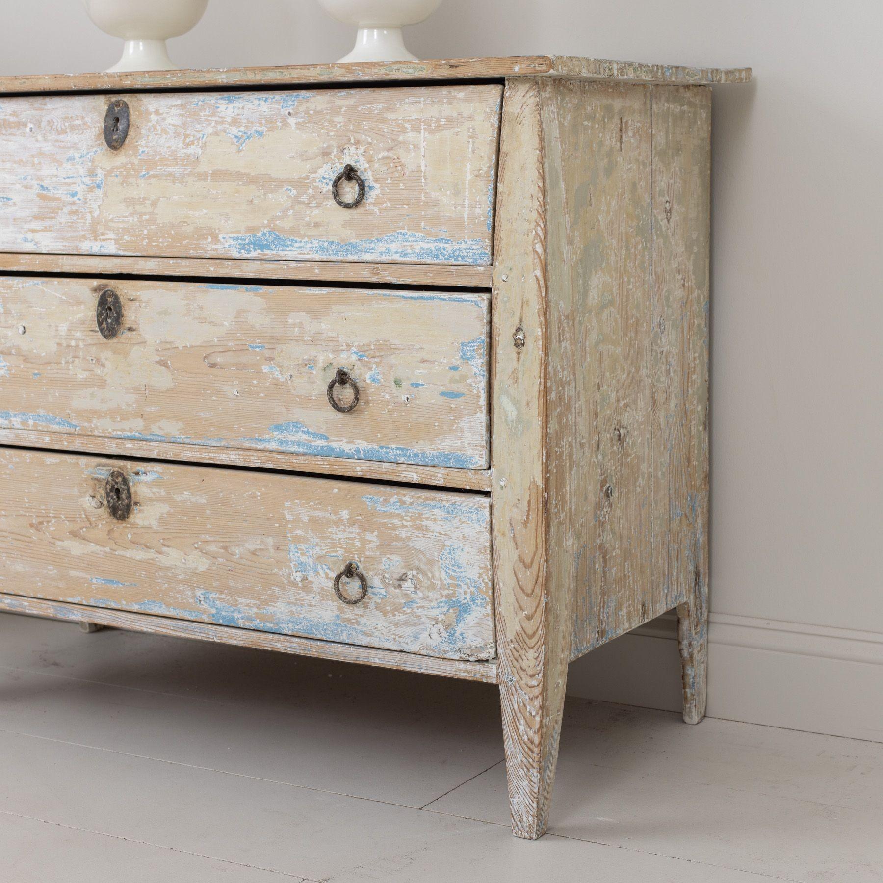 19th c. Dutch Bombay Commode in Original Paint For Sale 1