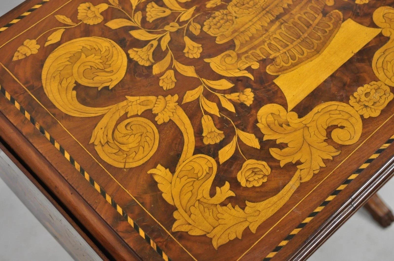 A.C. I.C. Regency Style Drop Leaf Sewing Stand Side End Table en vente 3