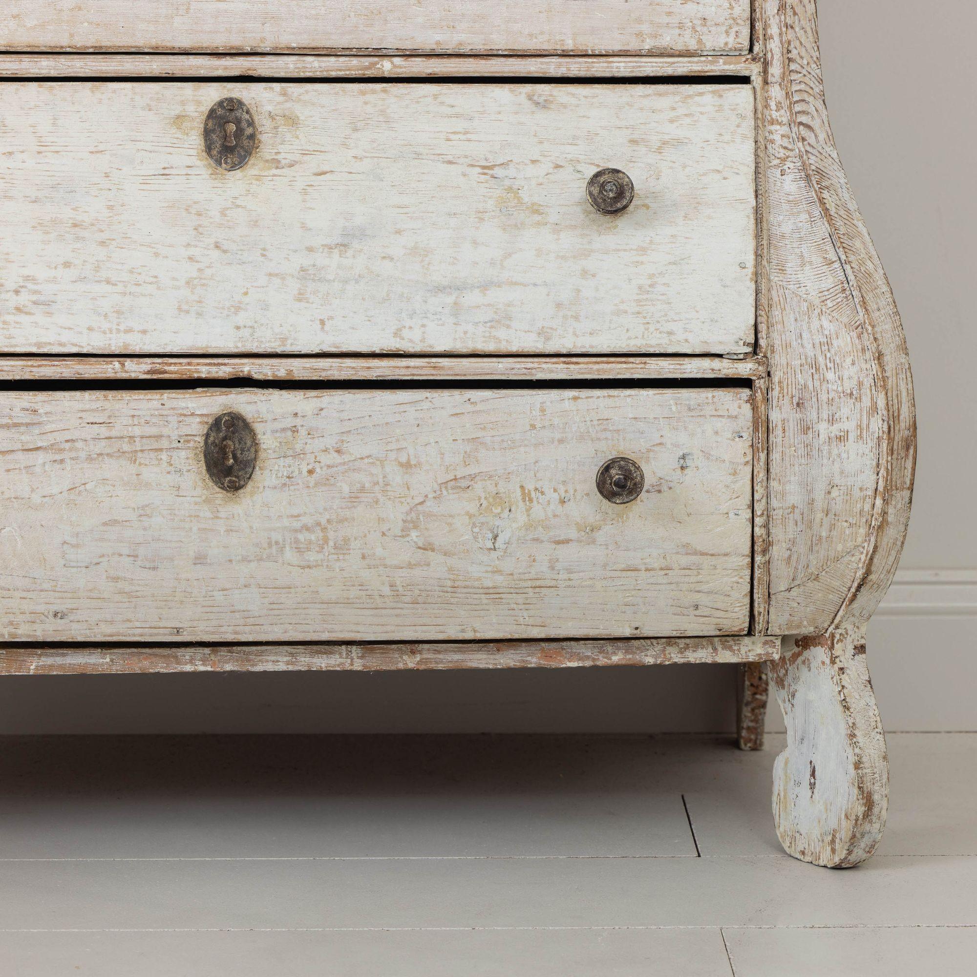 19th c. Dutch Painted Commode For Sale 2