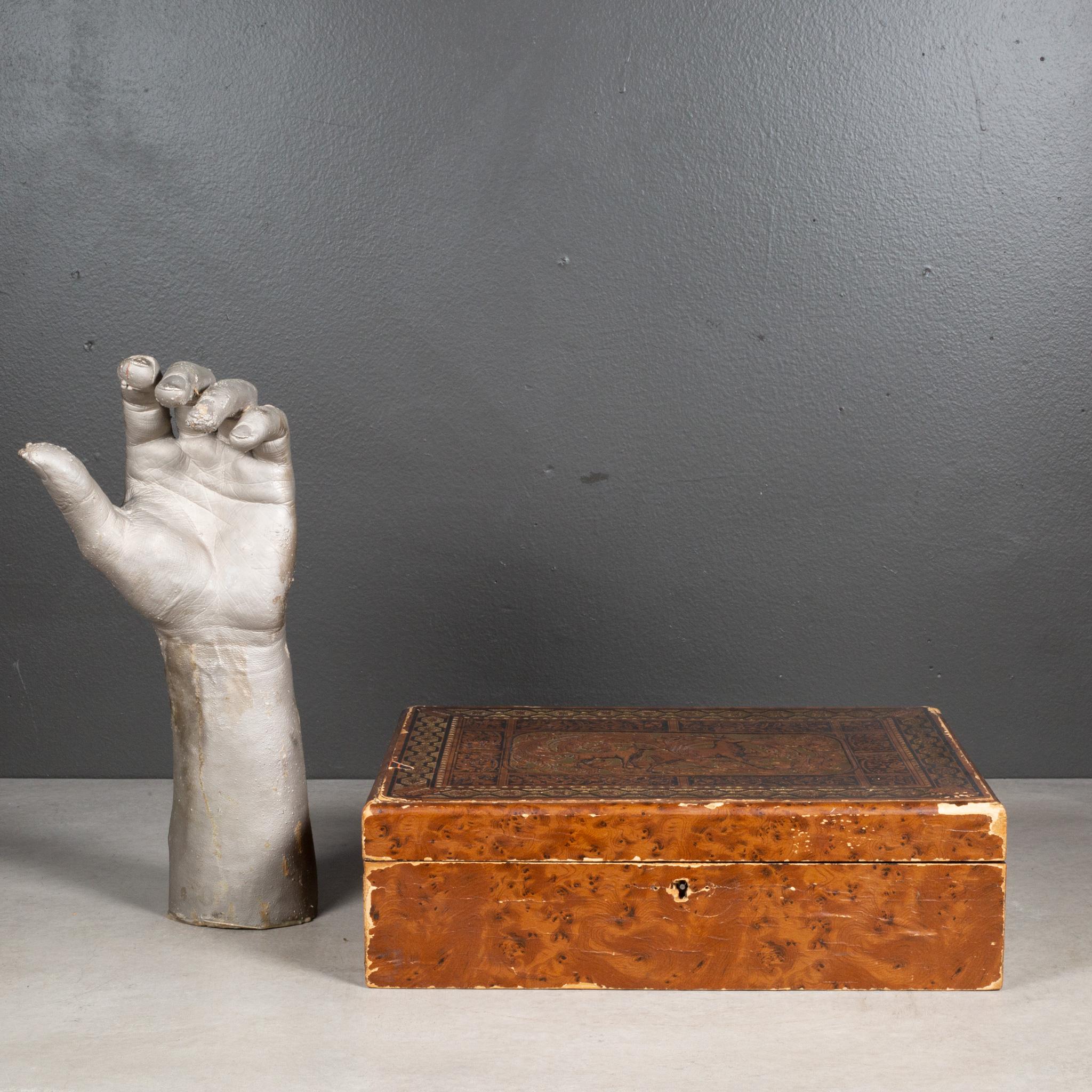 19th c. Embossed and Gilded Lap Desk For Sale 4