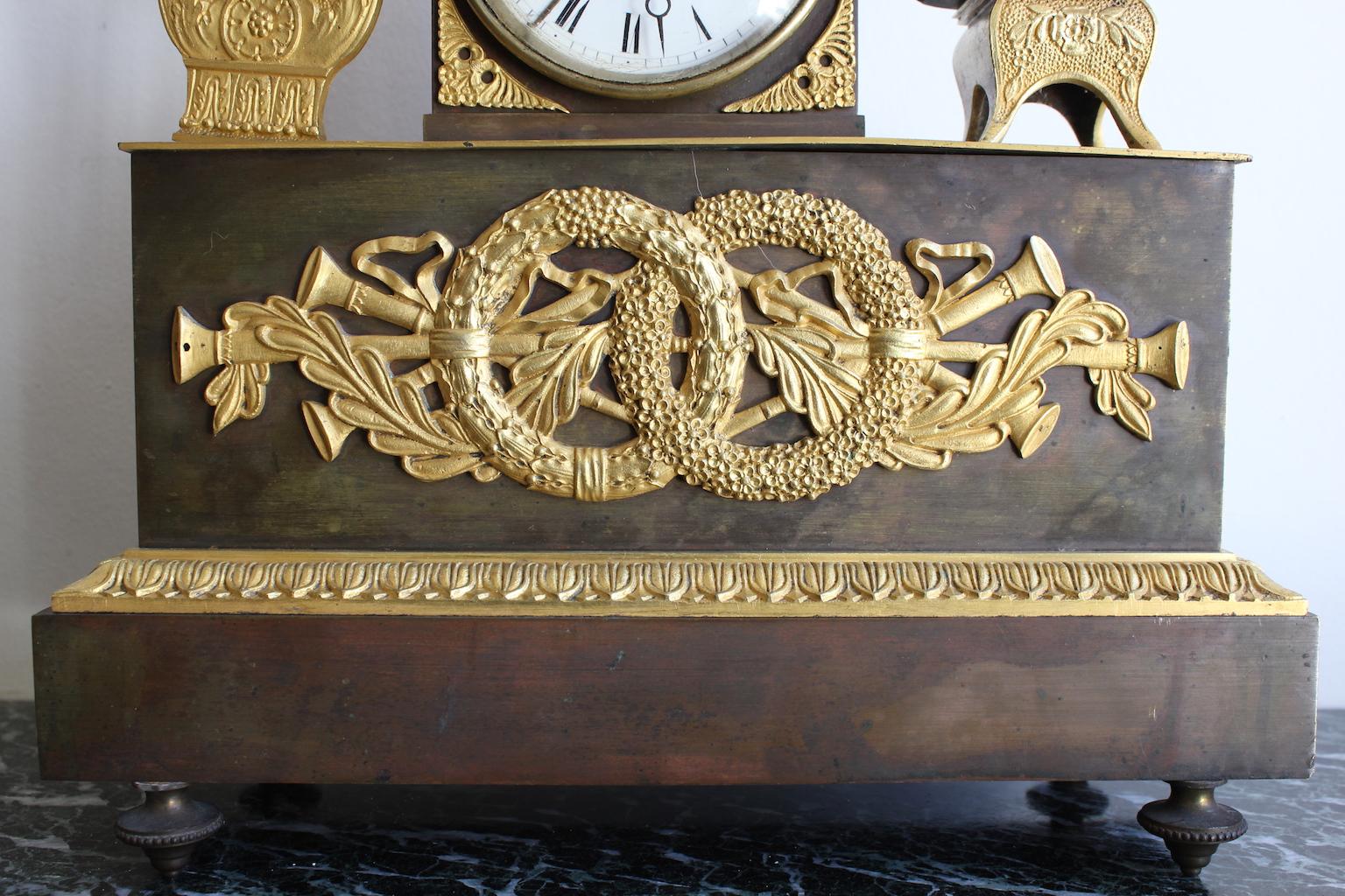19th Century Empire Clock in Gilded Bronze For Sale 4
