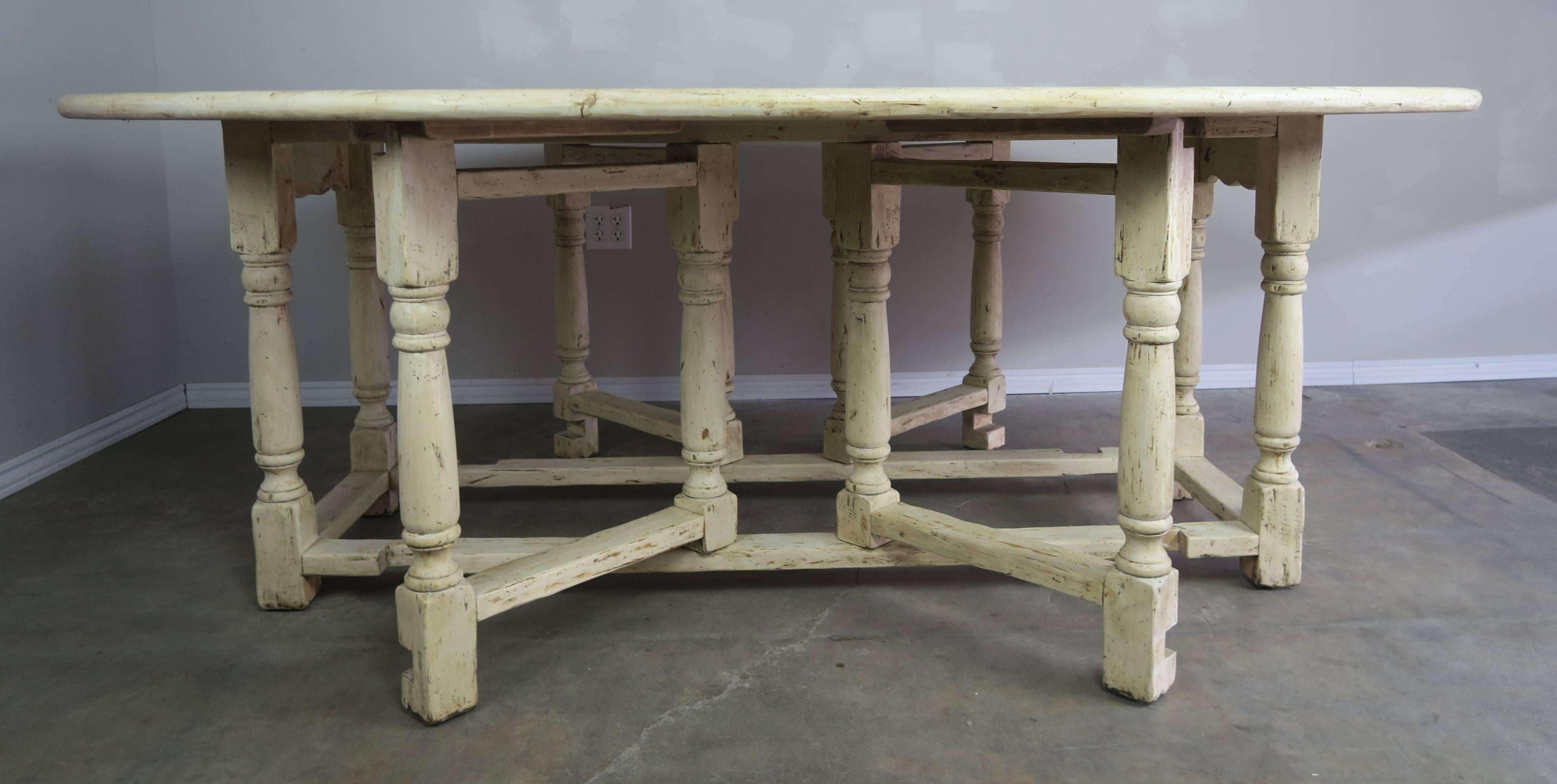 19th century Charles II English bleached walnut gateleg table. Ralph Edwards discusses gate-leg tables in ‘The Dictionary of English Furniture: Volume Three’ (Antique Collectors’ Club, Woodbridge, Suffolk, 1983), pp.234-241. He explains that: ‘The