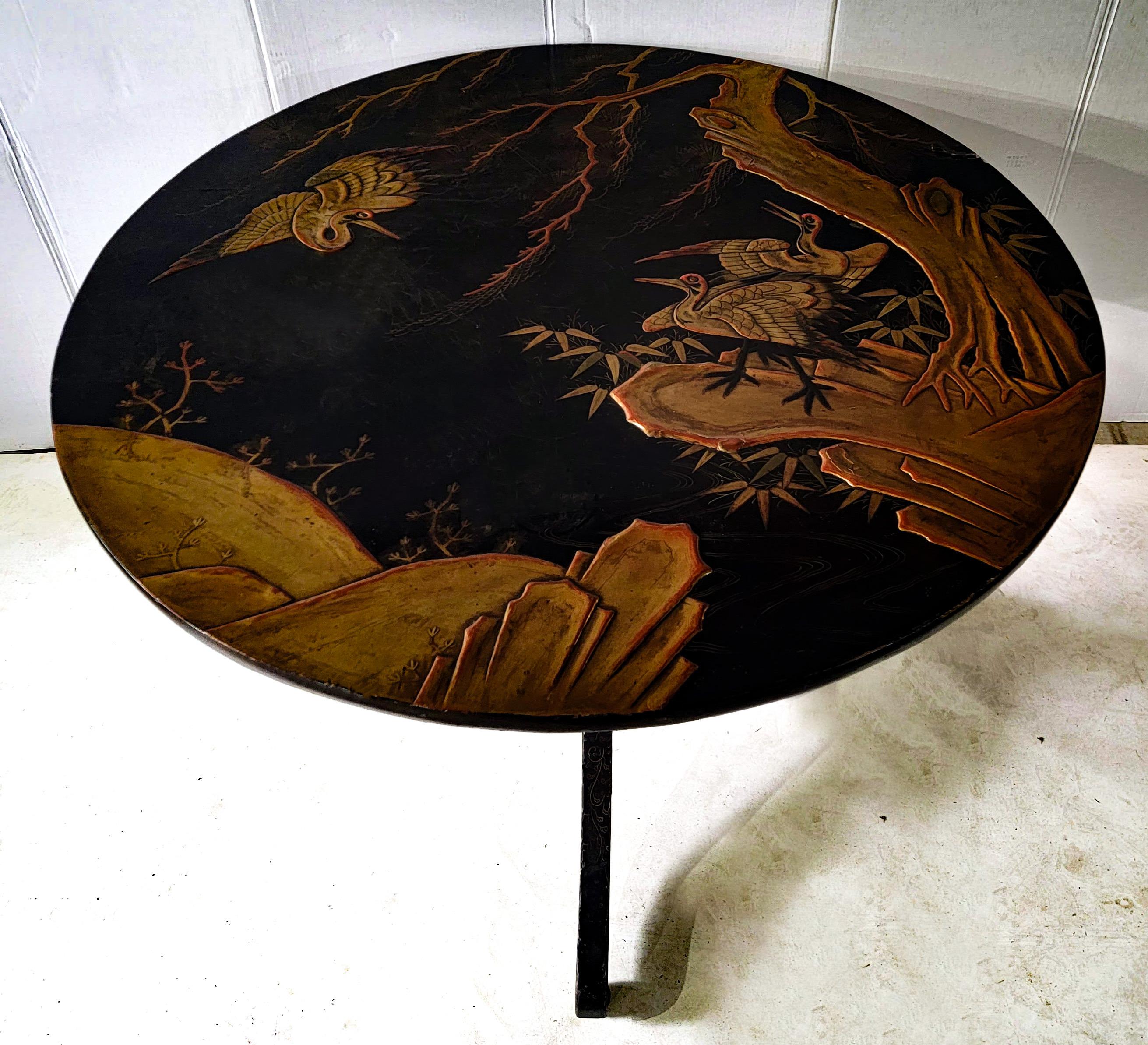 19th Century 19th-C. English Chinoiserie Japanned Tilt- Top Dining / Center / Tea Table  