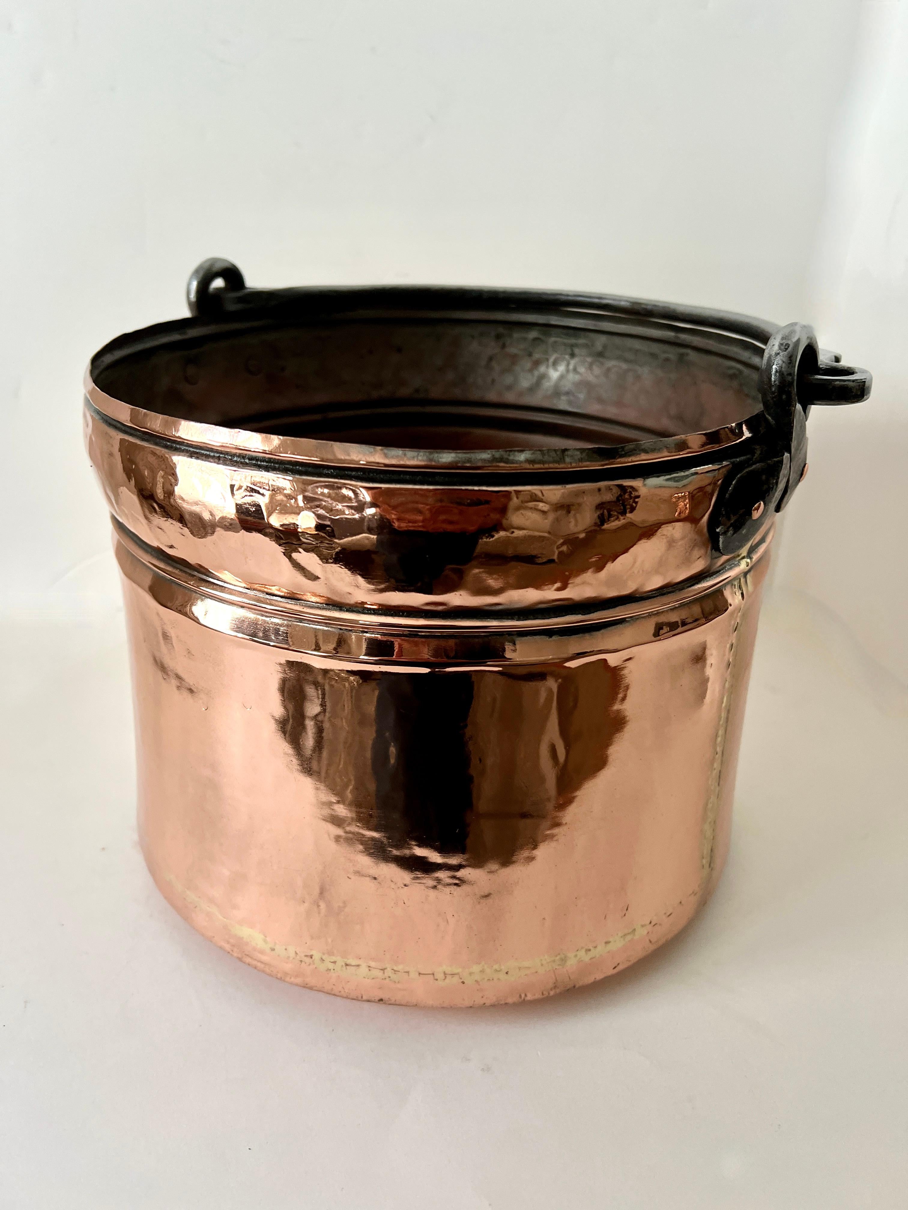 19th C. English Copper Cooking Pot or Planter or Jardiniere  For Sale 1