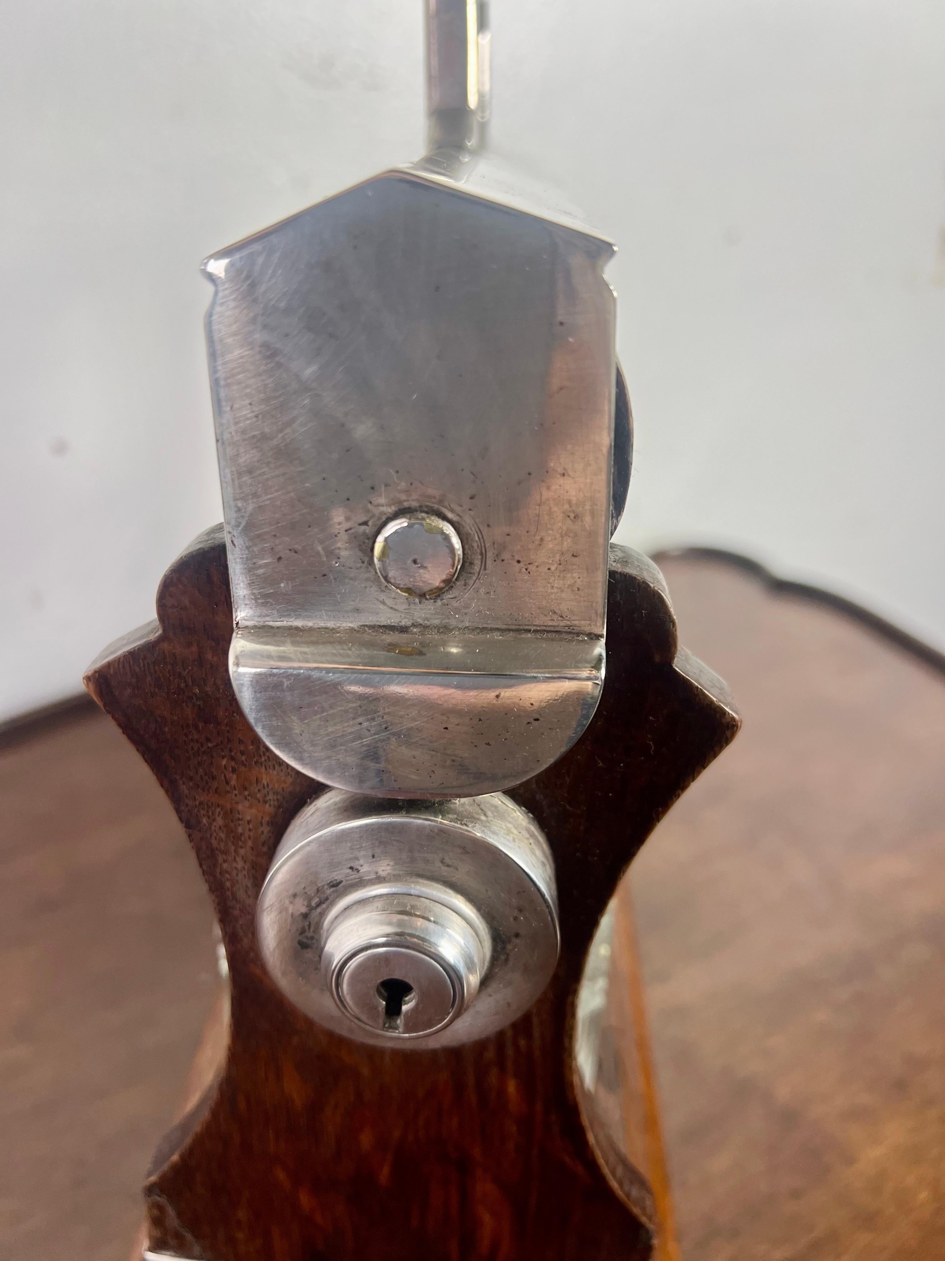 19th C. English Decanter Set For Sale 3
