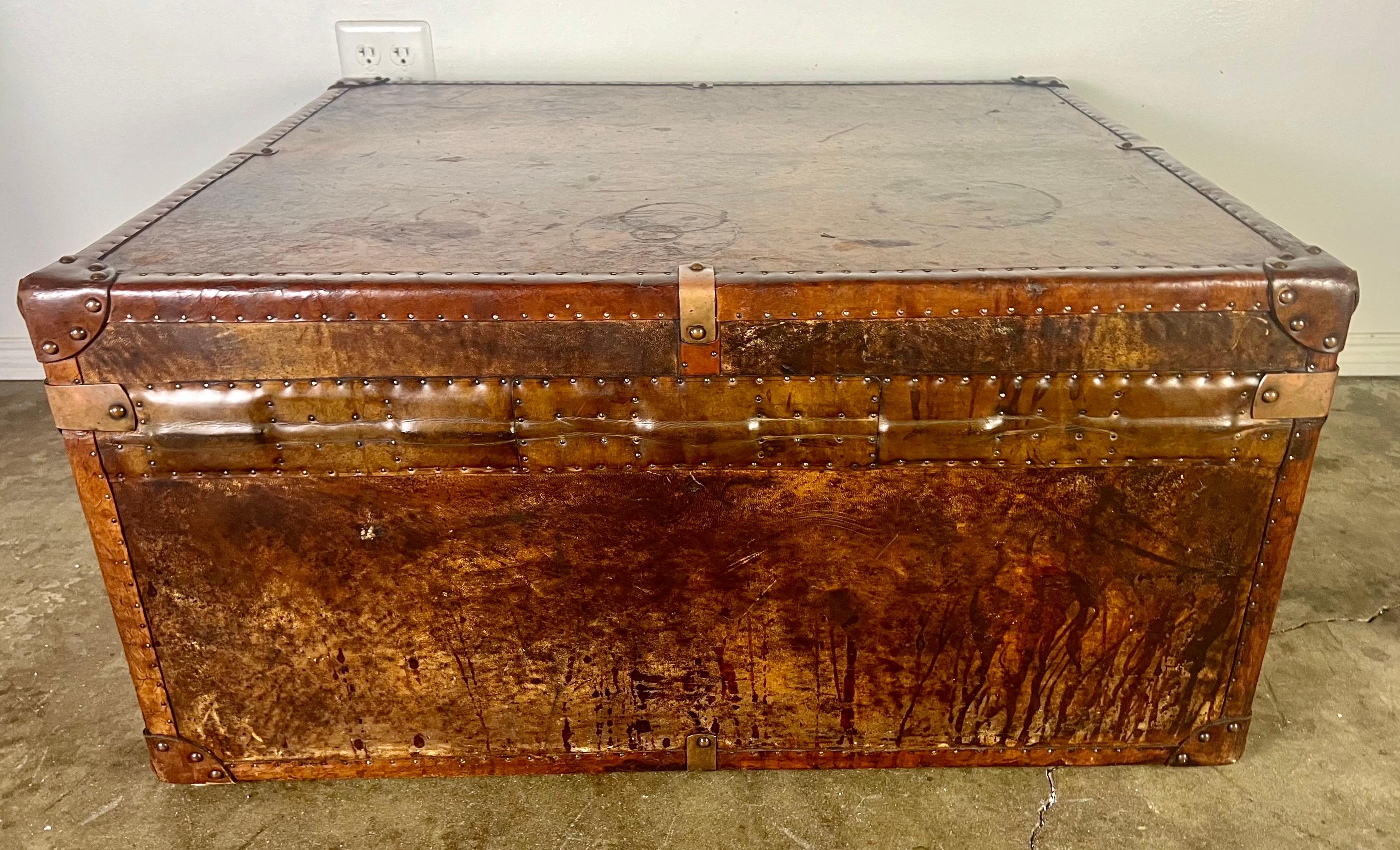 19th C. English Leather Coffee Table/Steamer Trunk For Sale 10