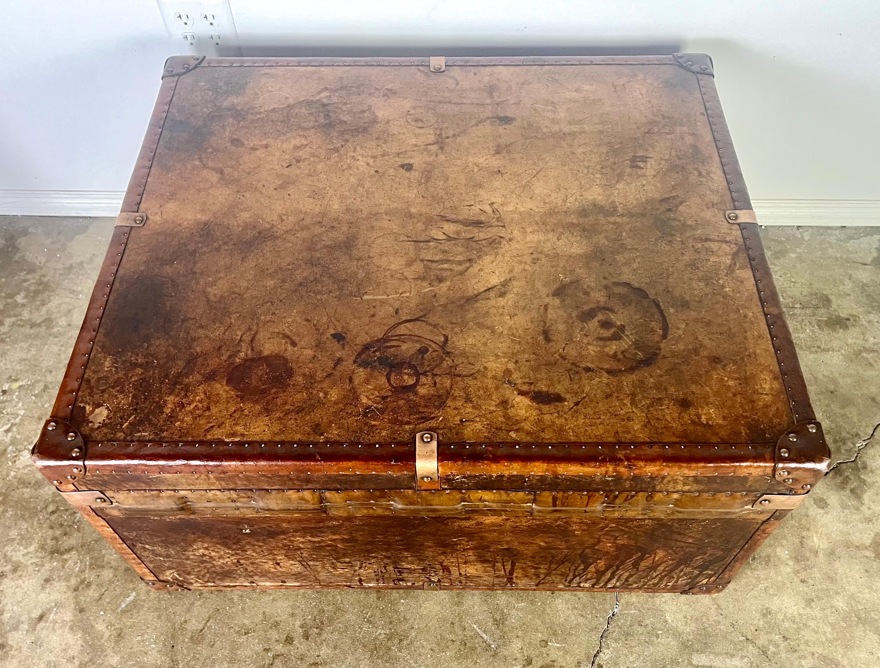 19th C. English Leather Coffee Table/Steamer Trunk For Sale 11