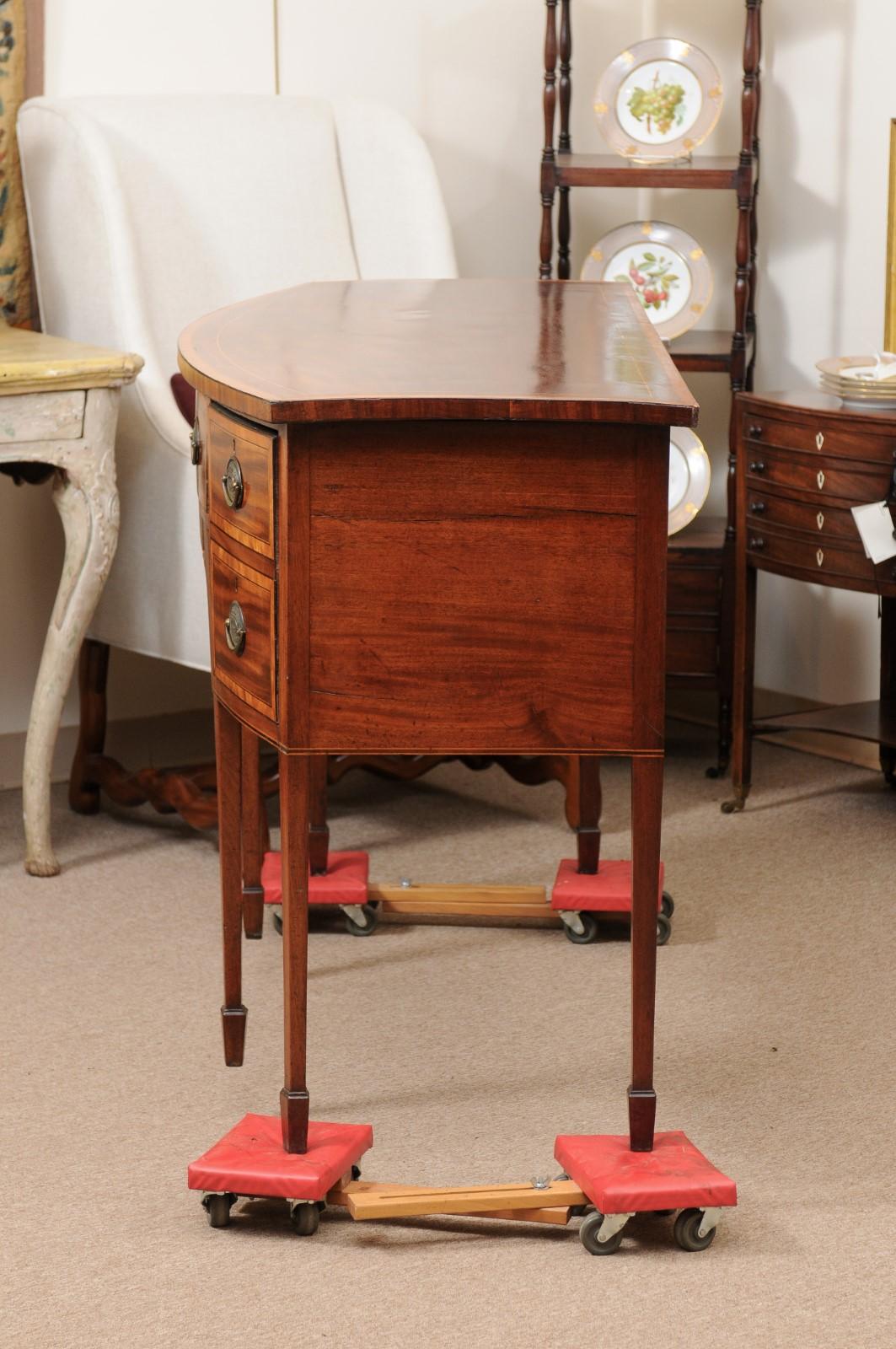 19th C. English Mahogany Bowfront Sideboard with Satin Wood Cross-Banding 6