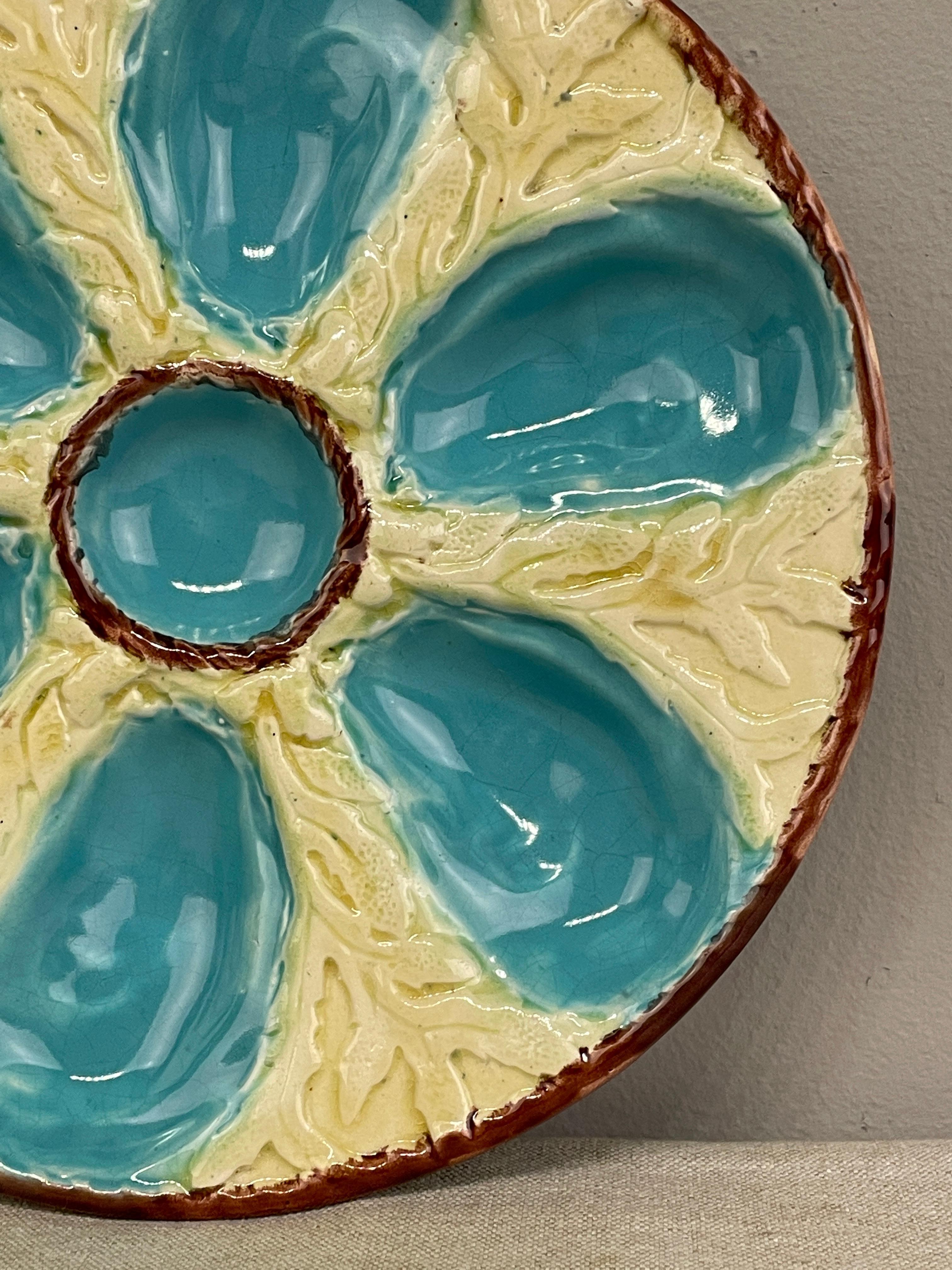 Late Victorian 19th C. English Fielding Majolica Oyster Plate For Sale