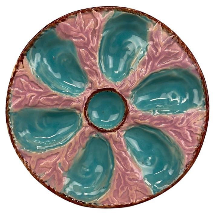 19th c. English Majolica Seaweed Oyster Plate, S. Fielding & Co. For Sale