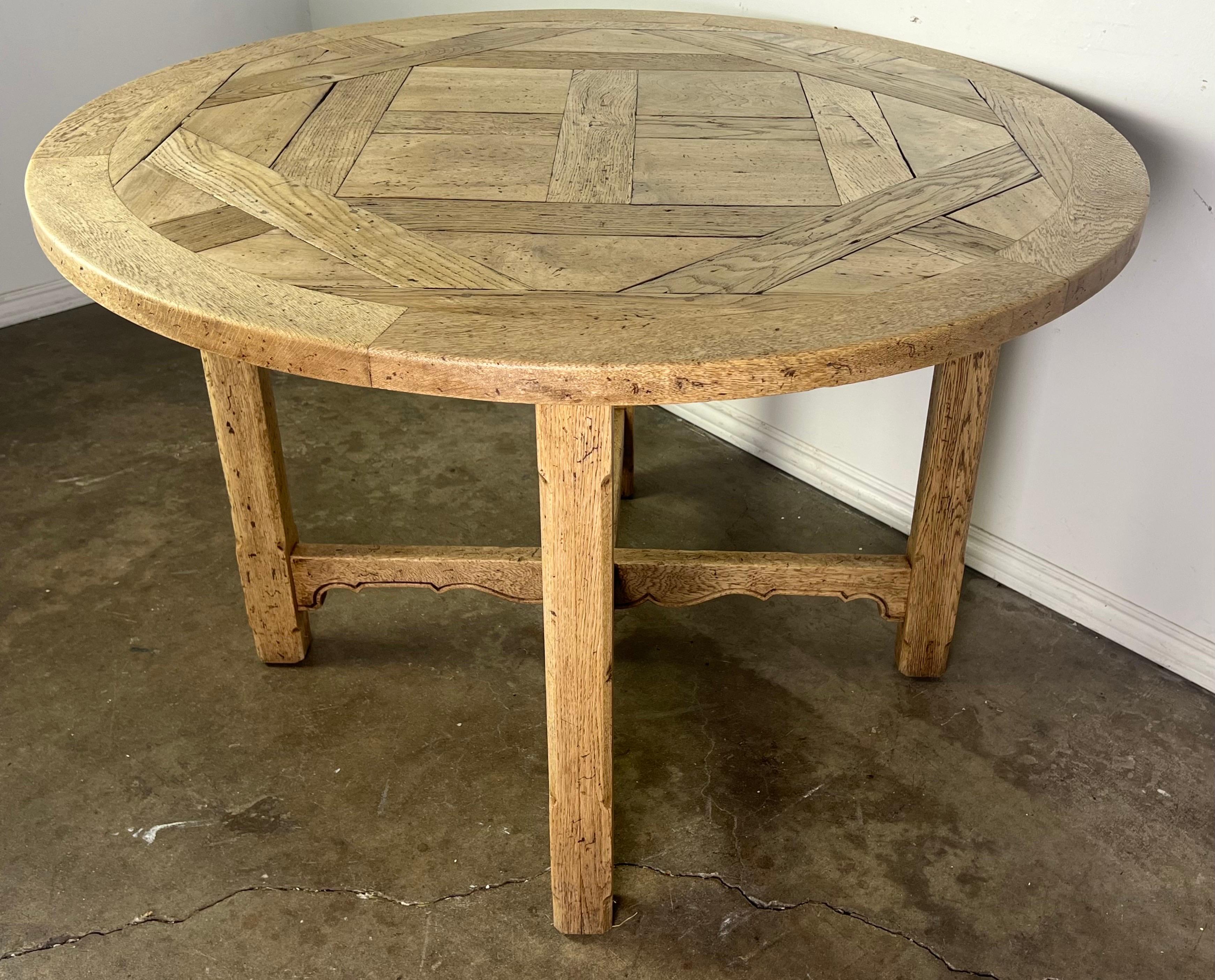19th C. English Marquetry Top Table For Sale 4