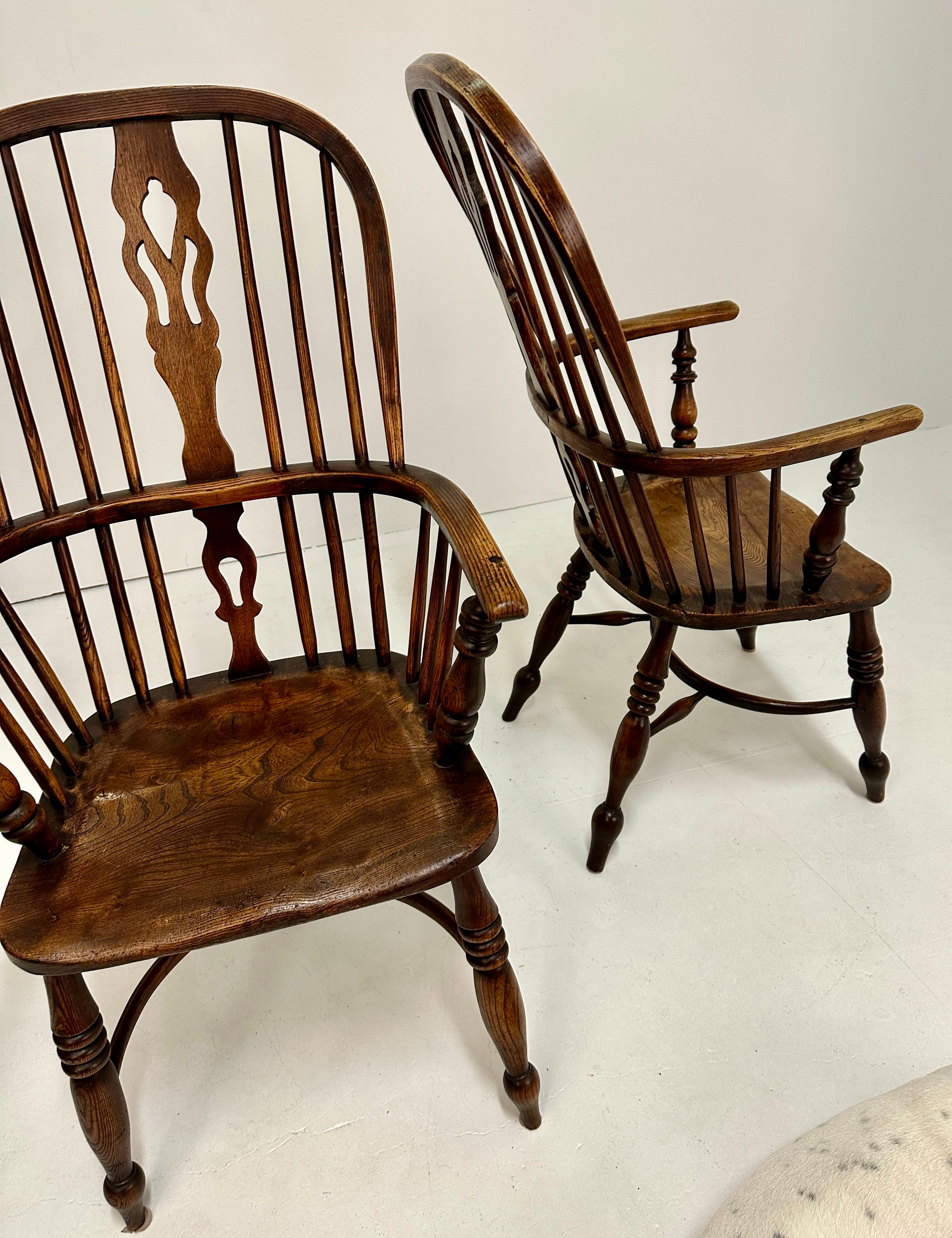 19th C English Oak Windsor Chairs - Set of Six For Sale 11