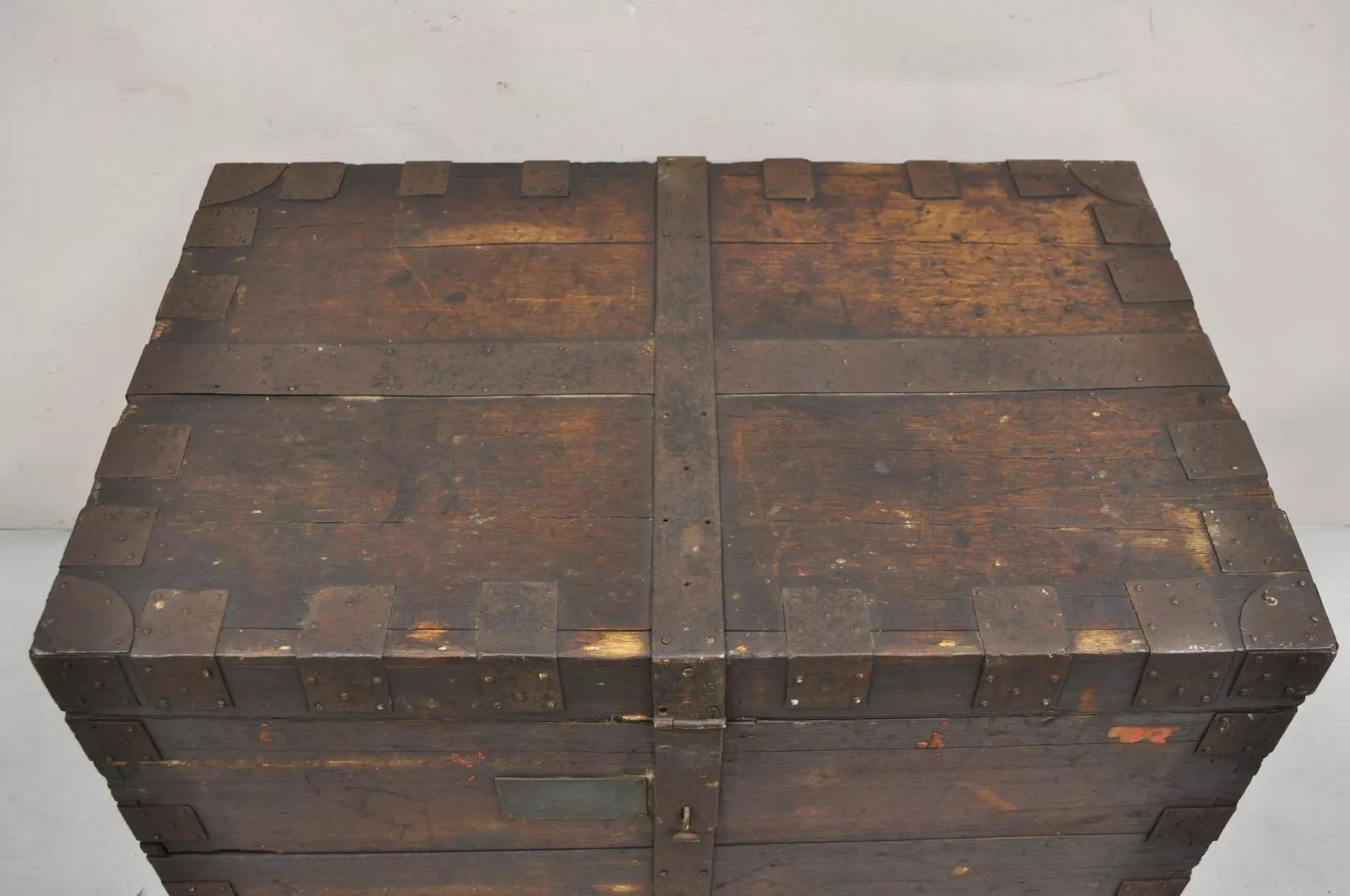 Victorian 19th C. English Oak Wood and Steel Banded Safe Storage Cabinet Chest Trunk For Sale