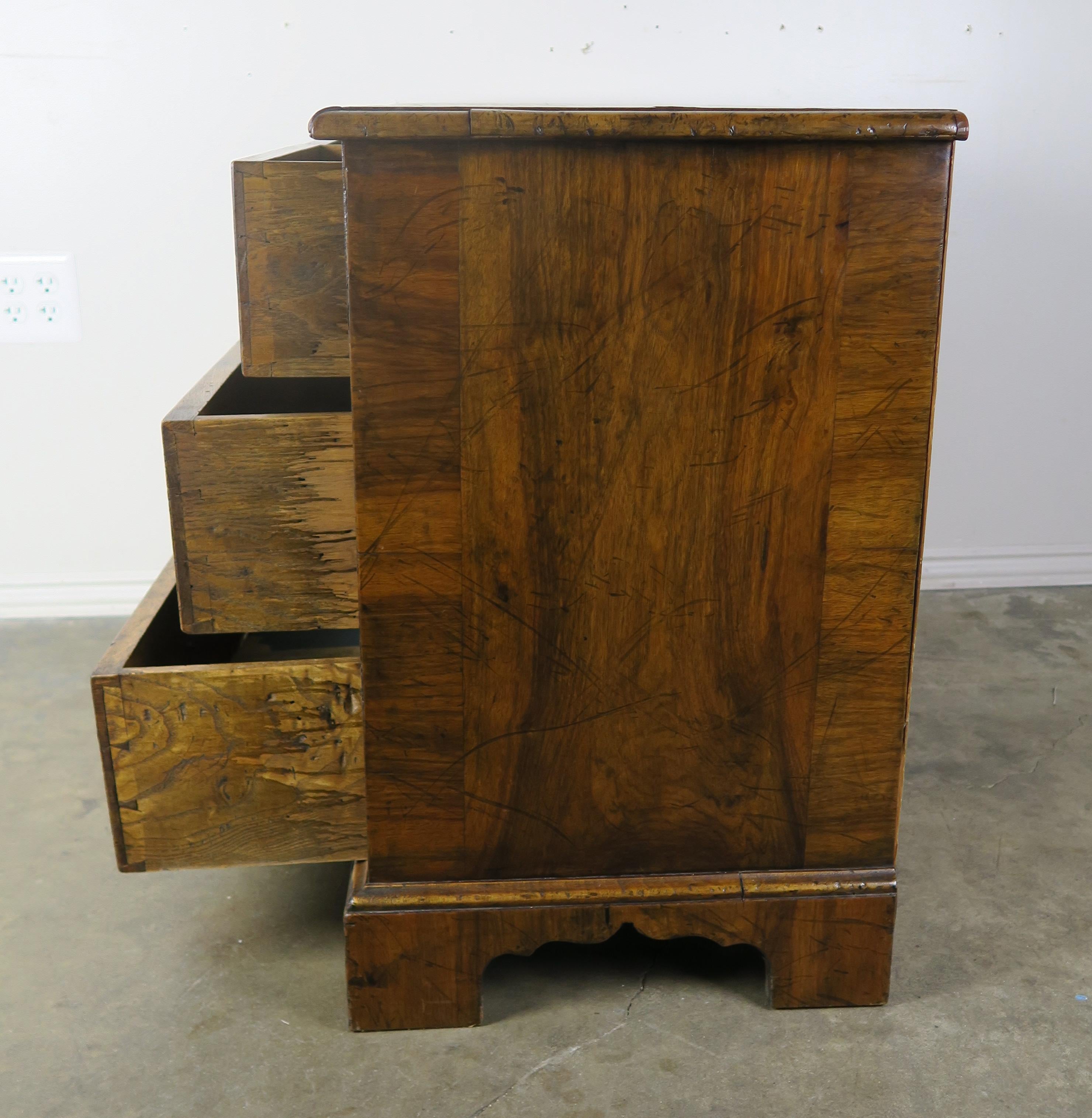 19th Century English Oyster Veneered Chest of Drawers In Distressed Condition In Los Angeles, CA
