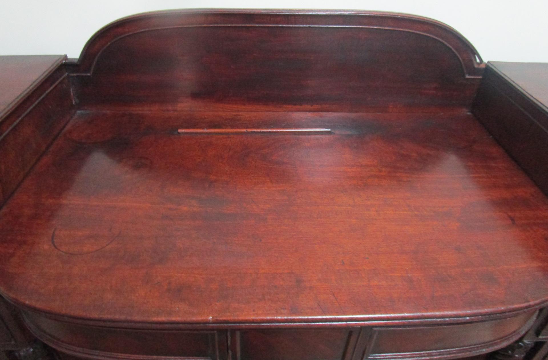 Early 19th Century 19th C English Regency Mahogany Sideboard For Sale