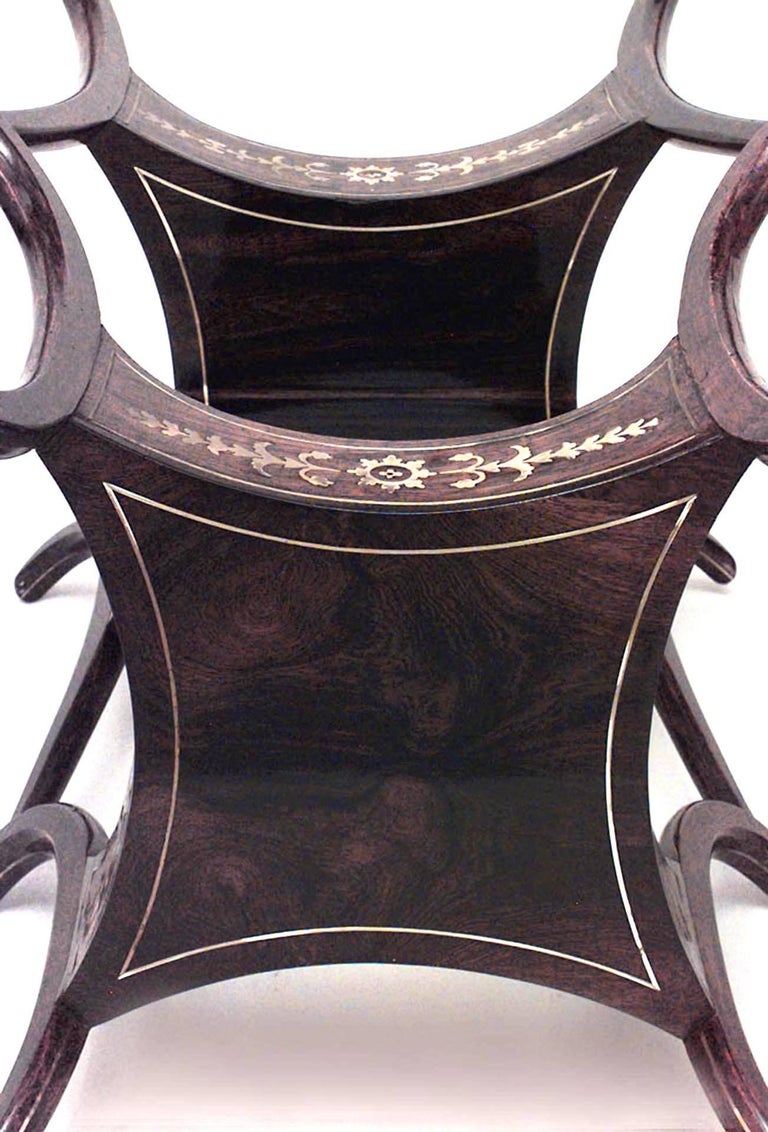 English Regency Rosewood Brass Inlaid End Table In Good Condition For Sale In New York, NY