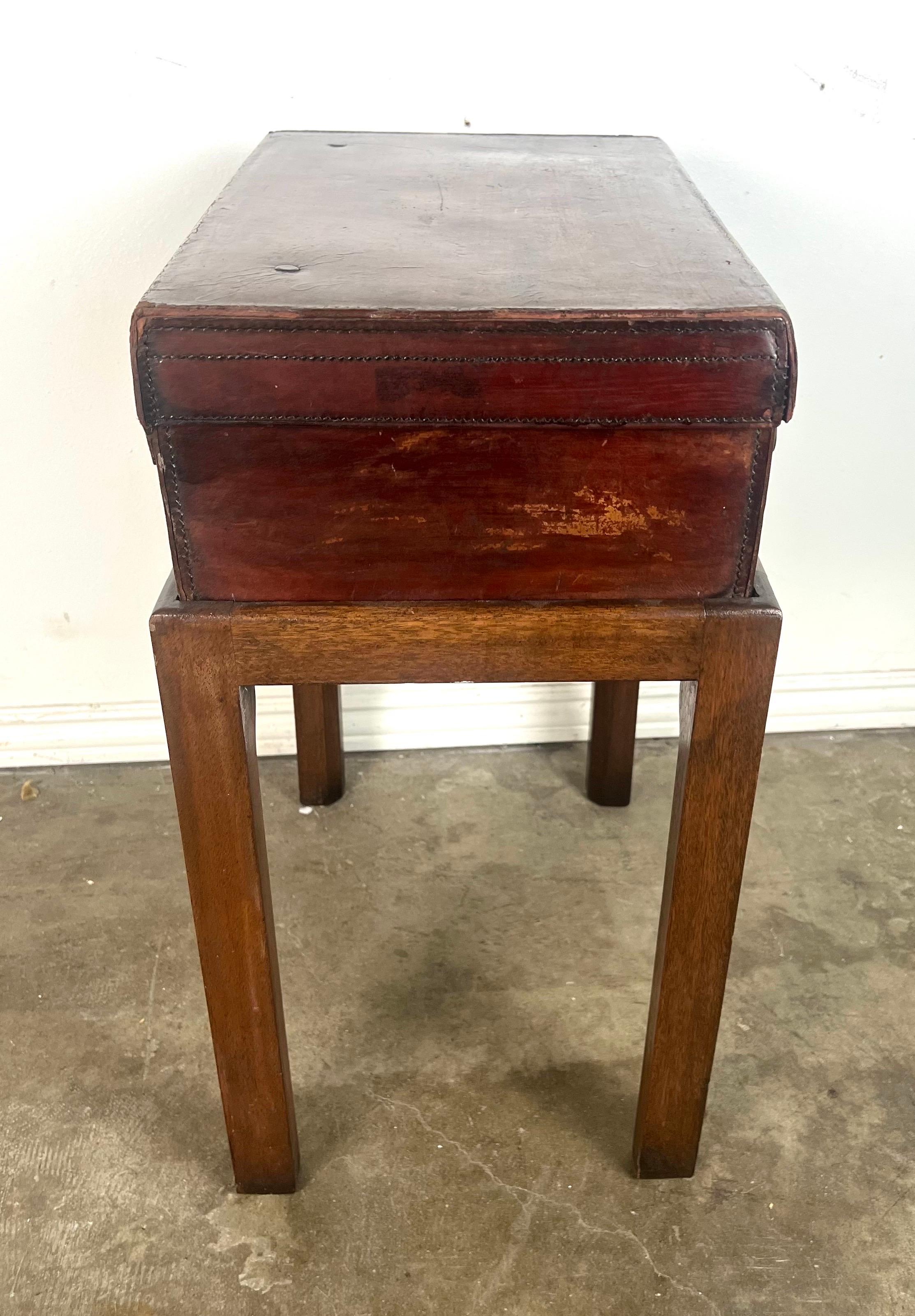 19th C. English Suitcase Side Table For Sale 4