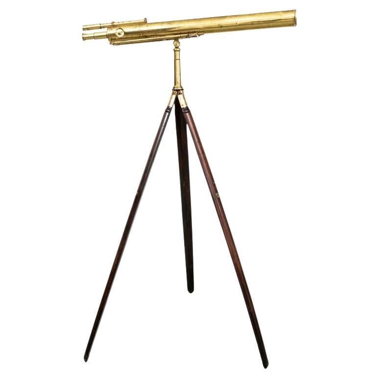 Telescopio inglese del XIX secolo su cavalletto a treppiede di Negretti & Zambra da restaurare in vendita