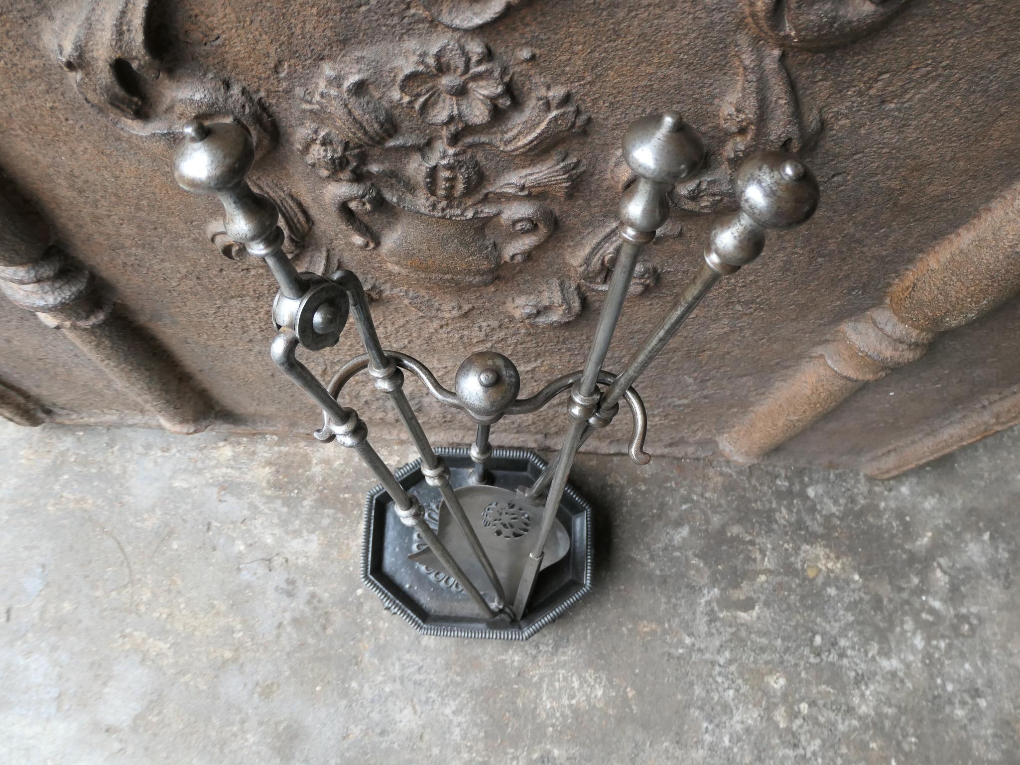 19th C. English Victorian Fireside Companion Set In Good Condition For Sale In Soest, NL