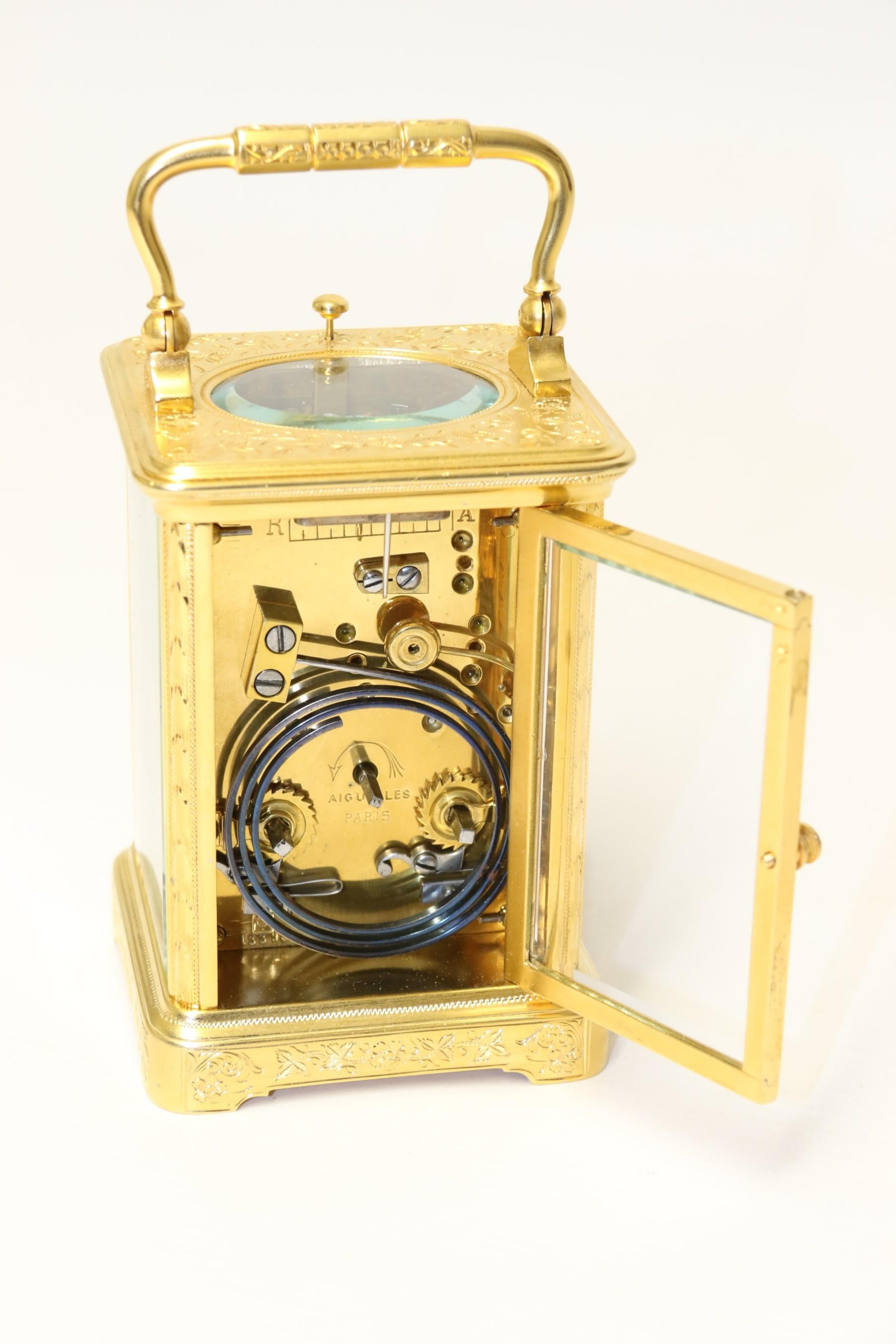 19th Century Engraved and Gilt 8 Day French Striking & Repeating Carriage Clock For Sale 7