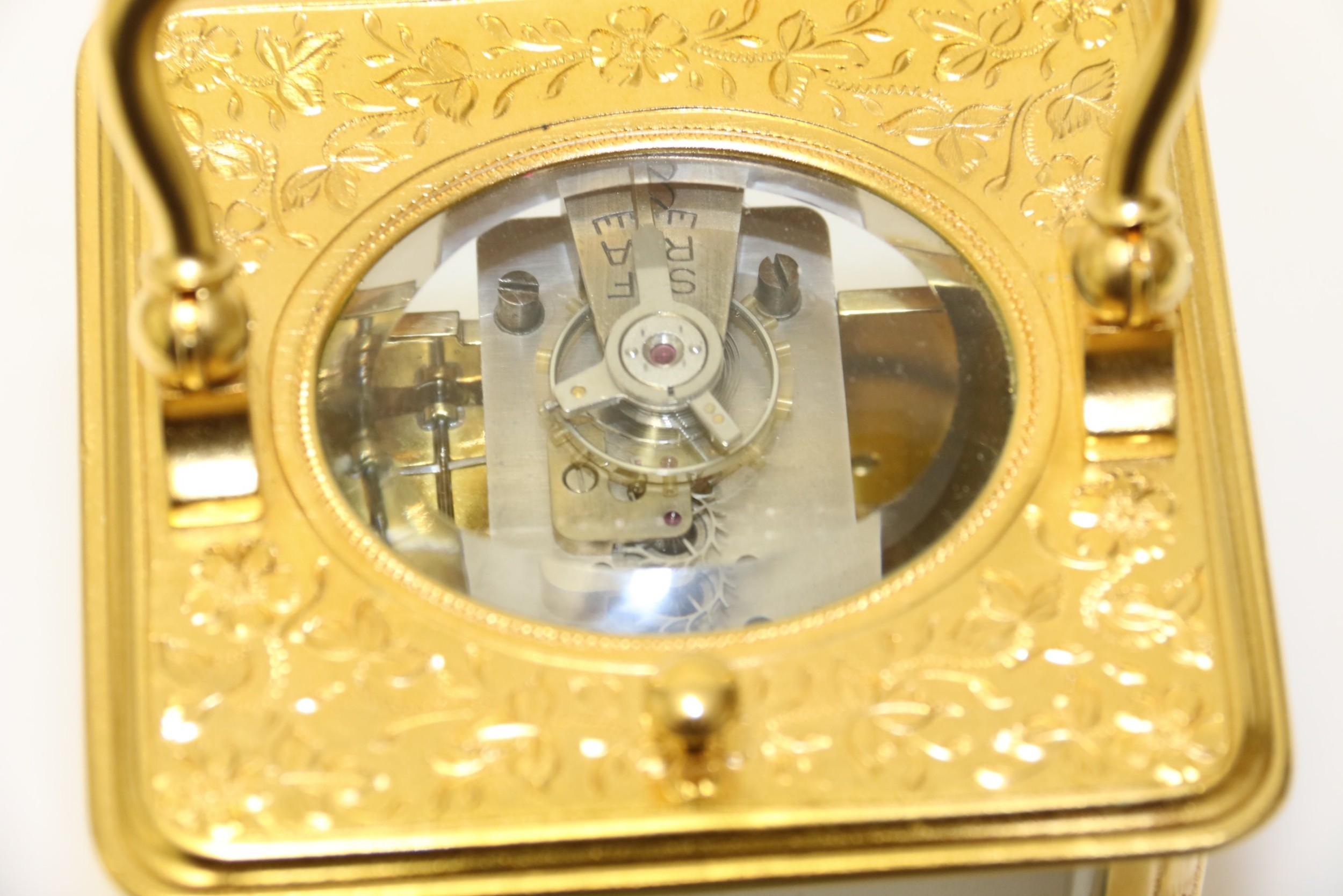 19th Century Engraved and Gilt 8 Day French Striking & Repeating Carriage Clock For Sale 3