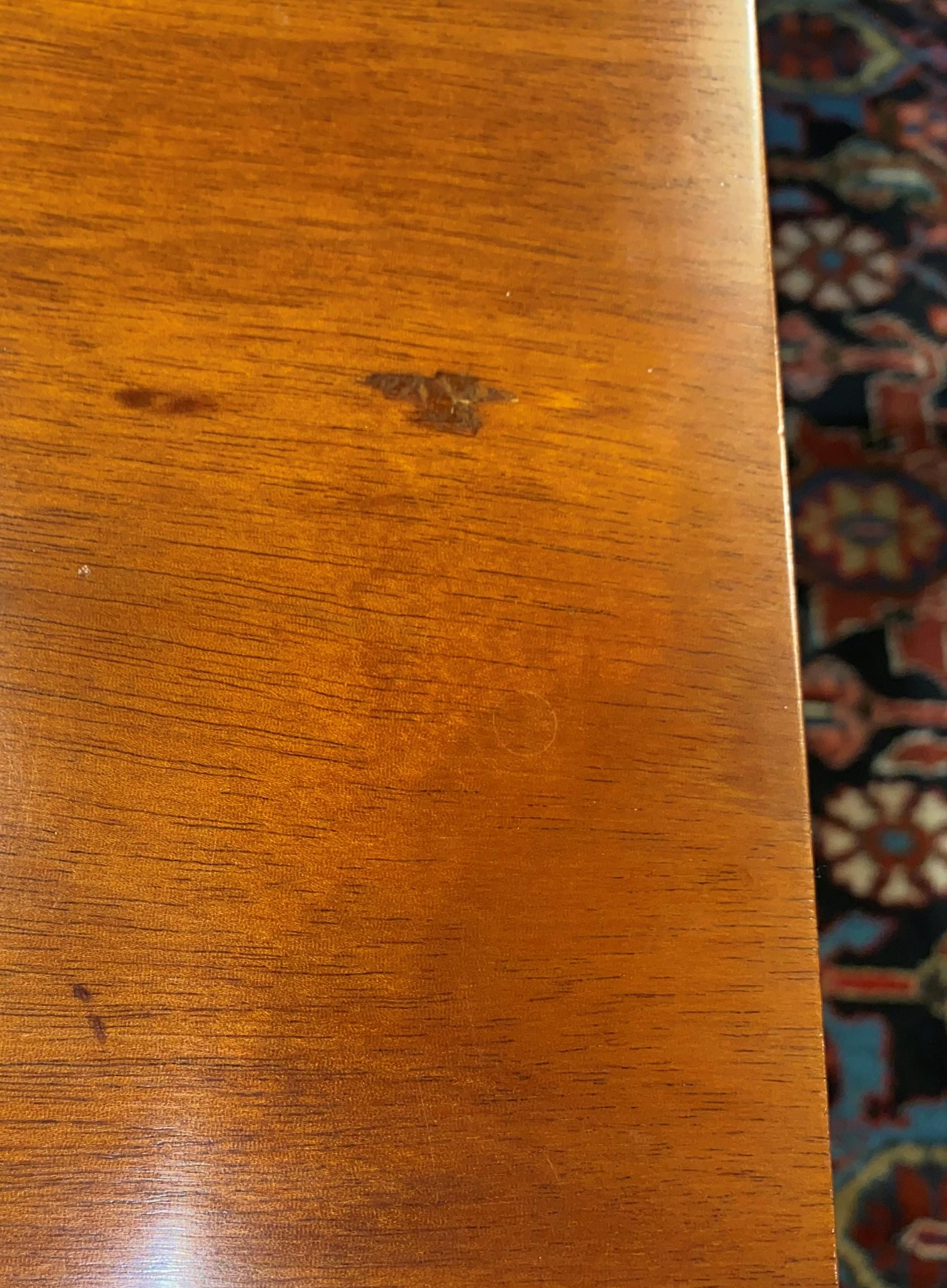 19th c Federal Mahogany Dining Table with “D” Ends & Center Dropleaf 5