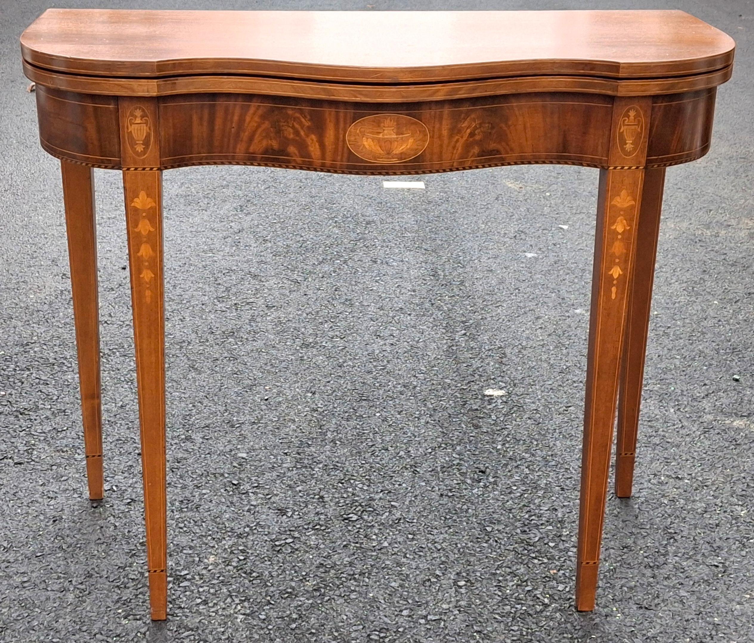 19th C. Federal Style Satinwood Inlaid Mahogany Fold Top Card or Console Table For Sale 11