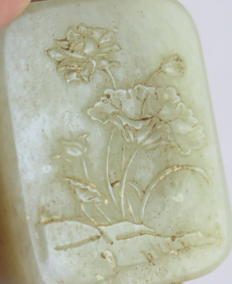 19th C Fine Chinese Snuff Bottle Celadon Nephrite Stone Hand Carved & Spoon Top For Sale 5