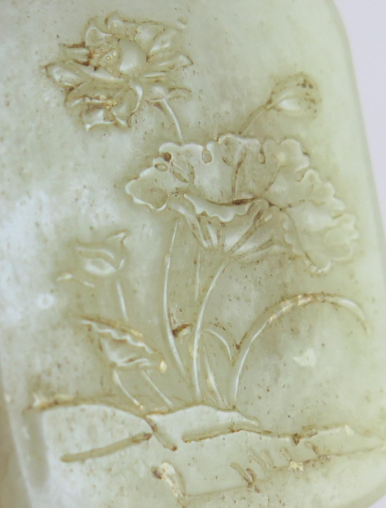 19th C Chinese Snuff Bottle Celadon Nephrite Stone Hand Carved & Spoon Top 6
