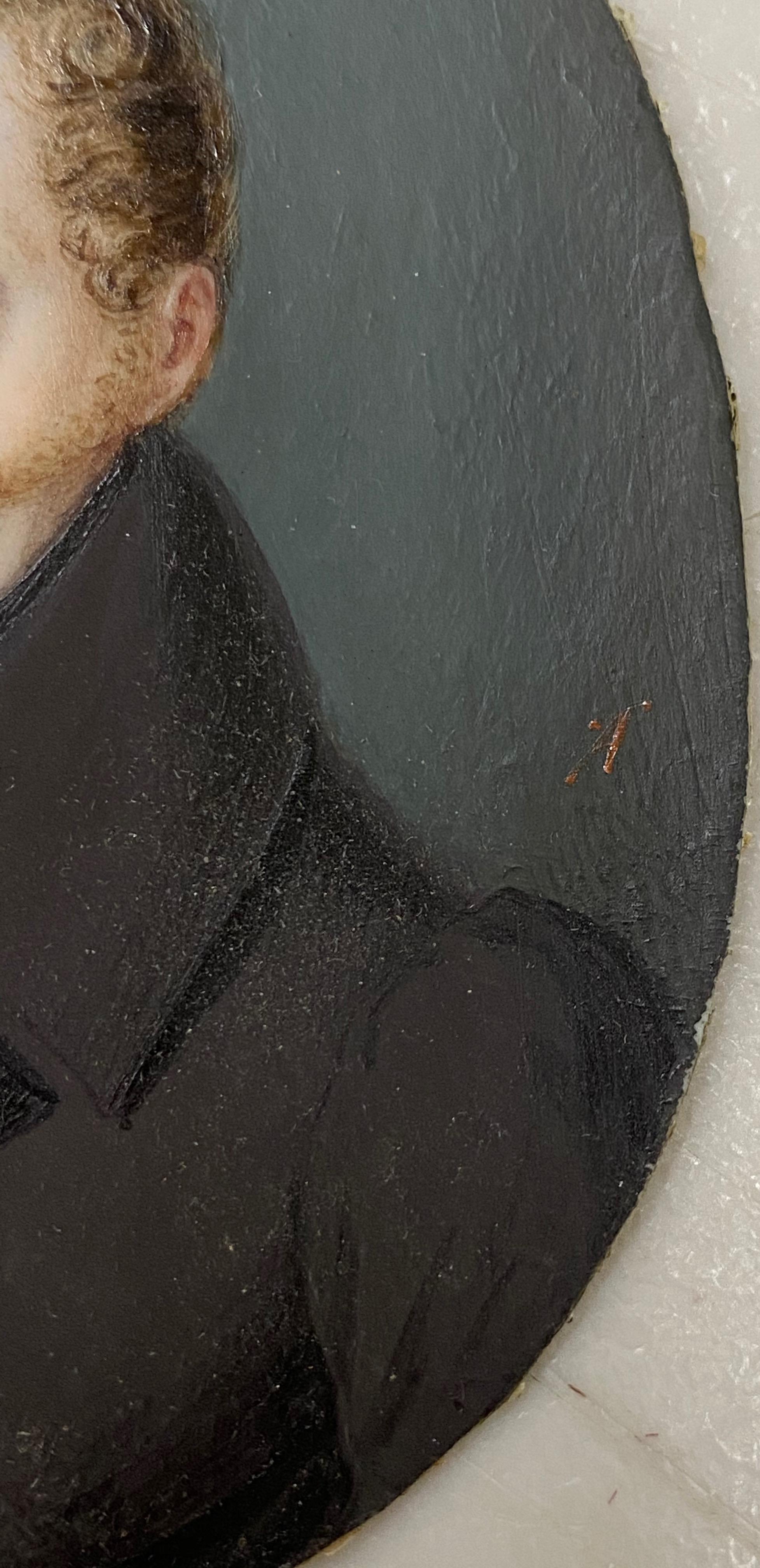 portrait miniature du 19e siècle d'un jeune homme aux cheveux roux bouclés

Dimensions 3