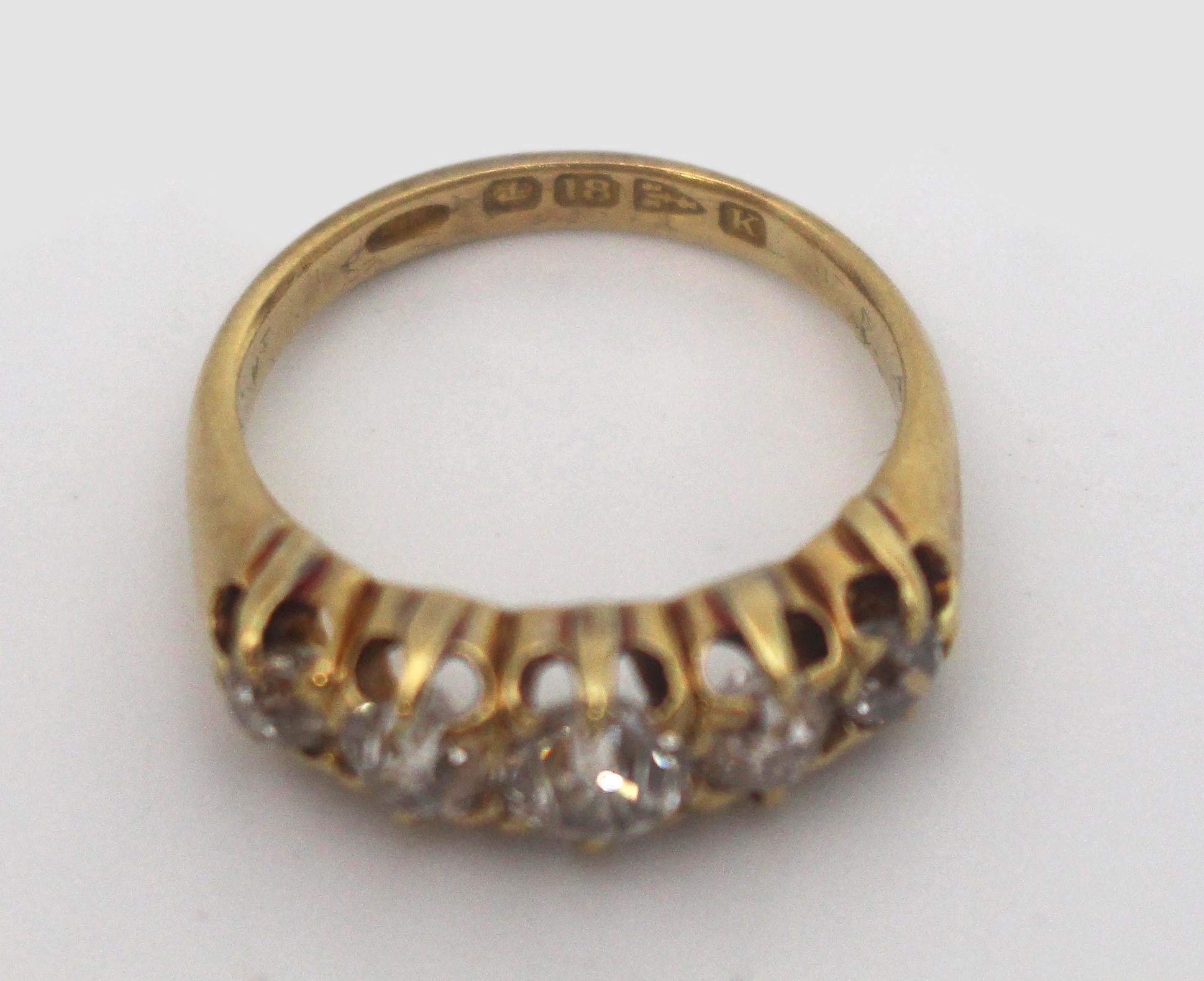 19th C Five Stone Diamond Ring 18ct Gold In Good Condition In Worcester, GB