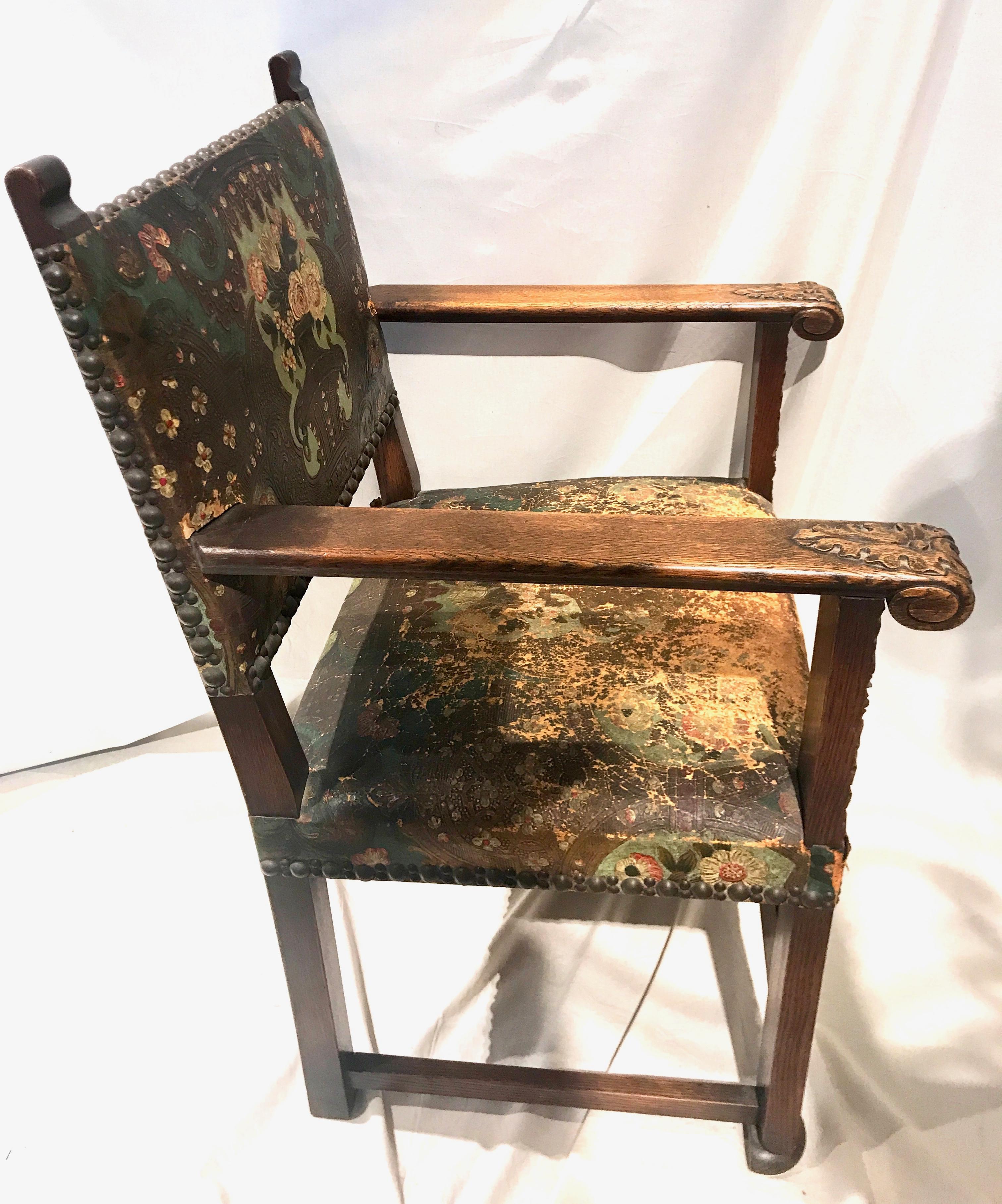 19th Century Flemish Armchair with Embossed and Painted Leather Upholstery For Sale 1