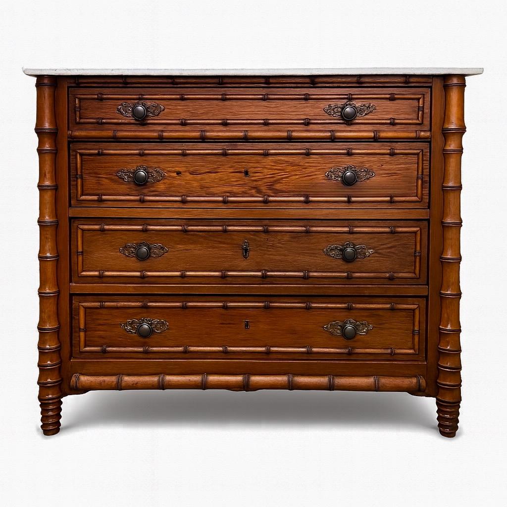 XIX secolo XIX sec. Aesthetic Movement francese, commode in finto bambù con piano in marmo grigio in vendita