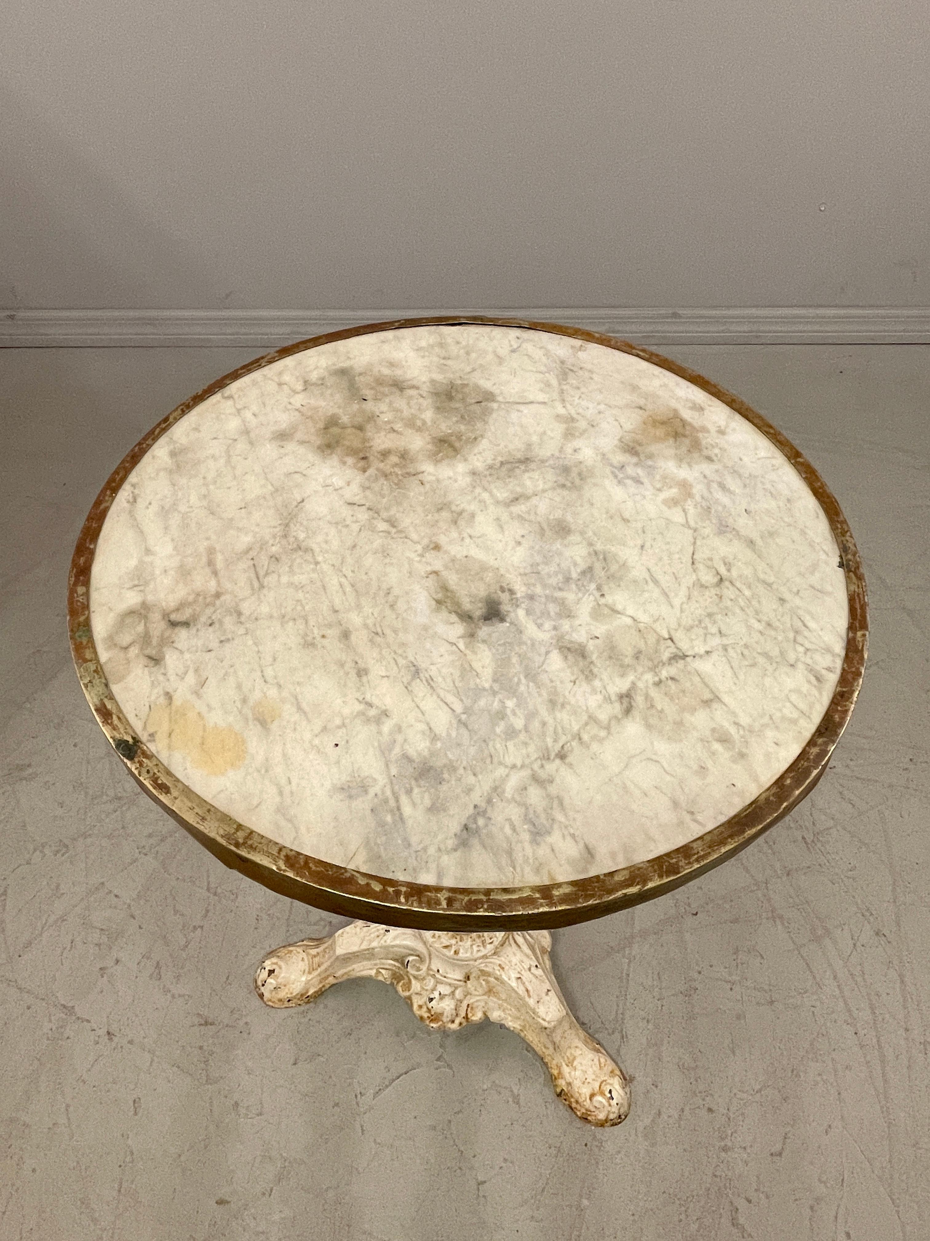 19th c. French Bistro Table For Sale 4