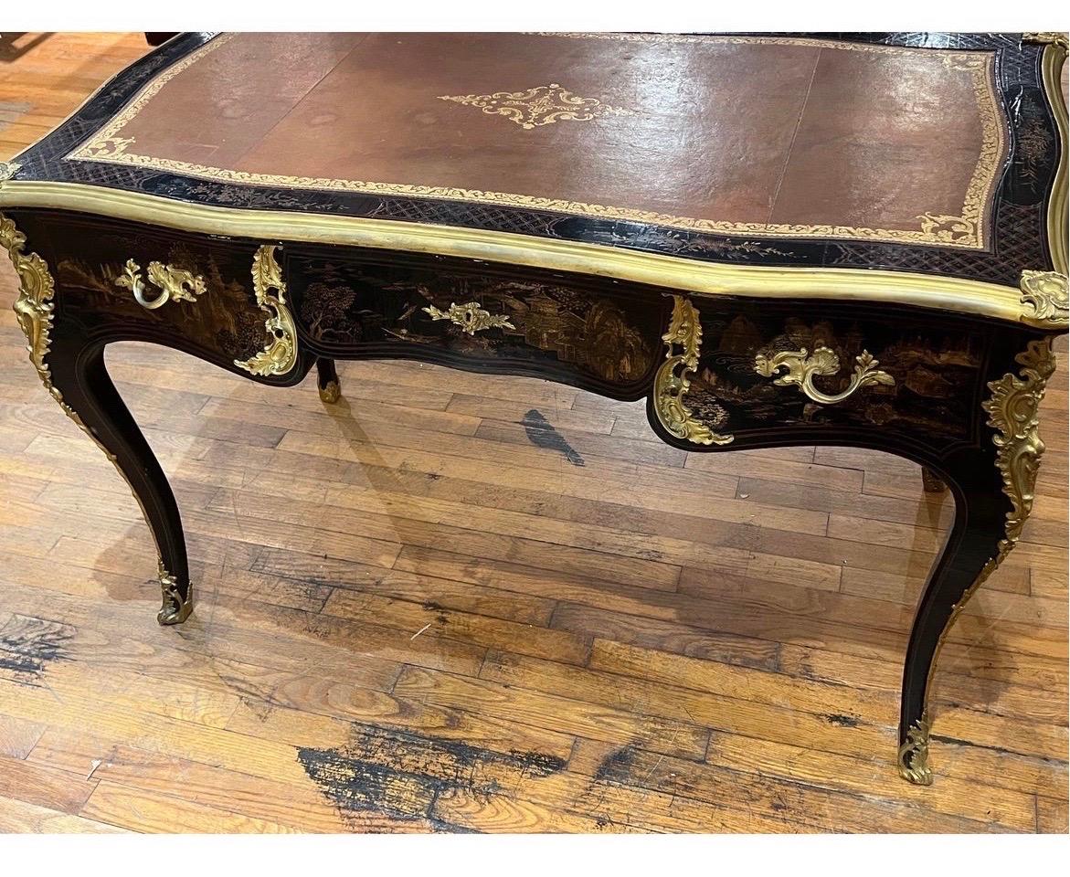 19th C French Bronze Ormolu Mounted Black Chinoiserie Decorated Leather Top Desk 8