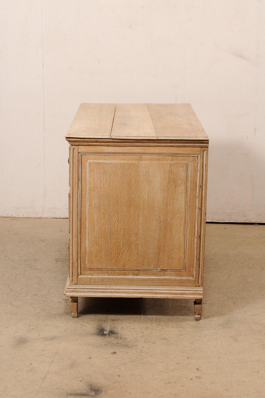19th C. French Commode w/ Beautifully Detailed Drawer Fronts For Sale 6