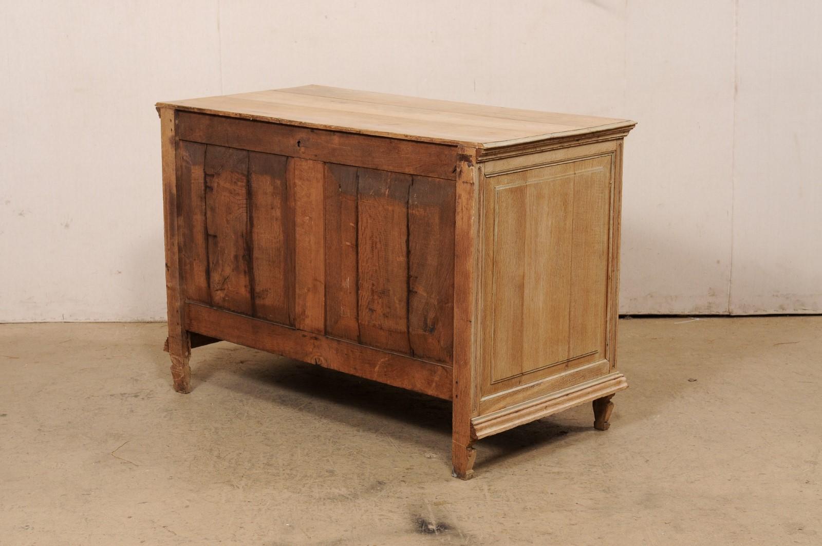 19th C. French Commode w/ Beautifully Detailed Drawer Fronts For Sale 3