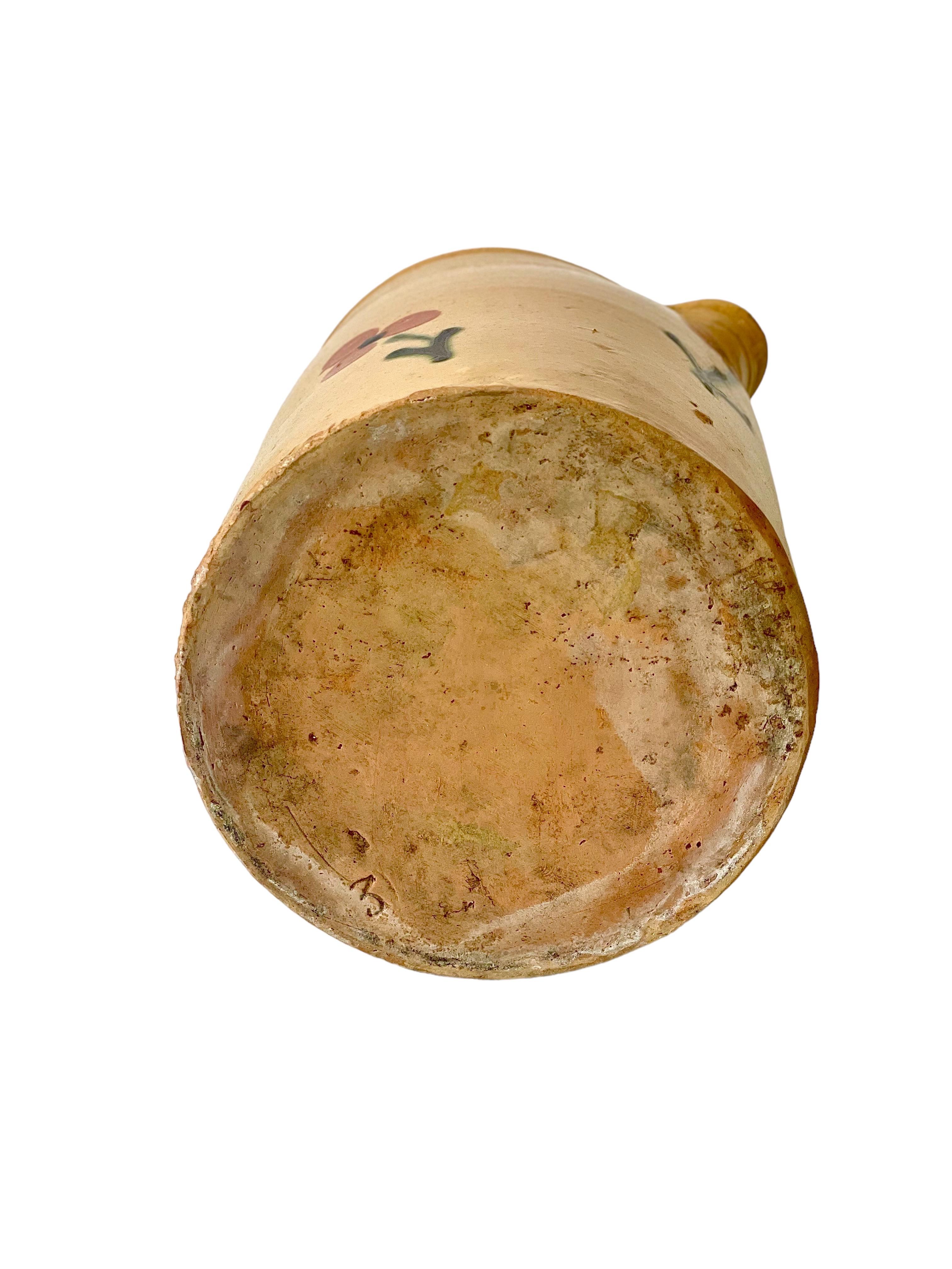 Vernissé A.I.C., pichet à eau en terre cuite émaillée crème avec fleurs en vente