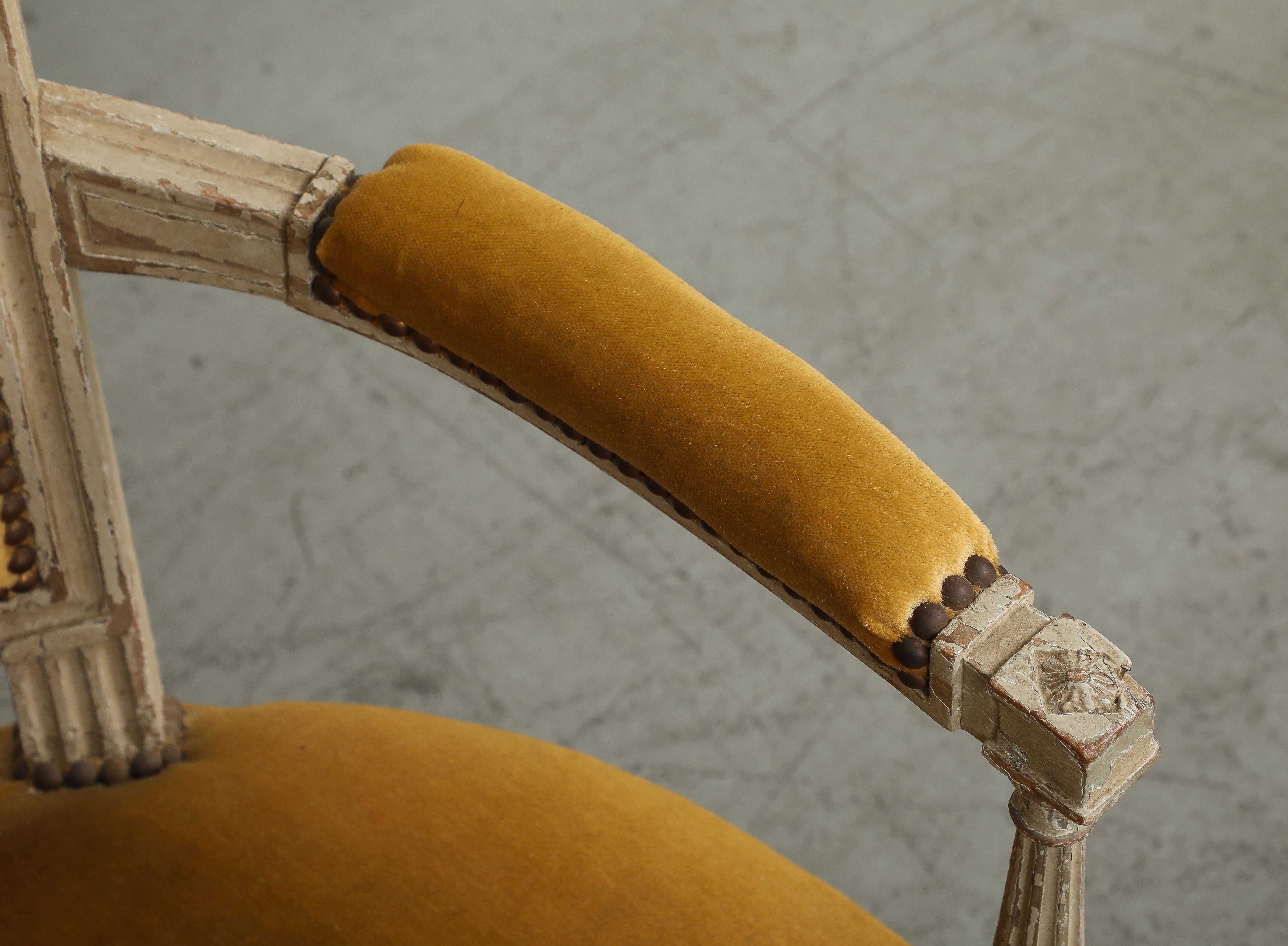 19th C. French Directoire Carved Walnut Armchair with Gold Velvet Upholstery For Sale 2