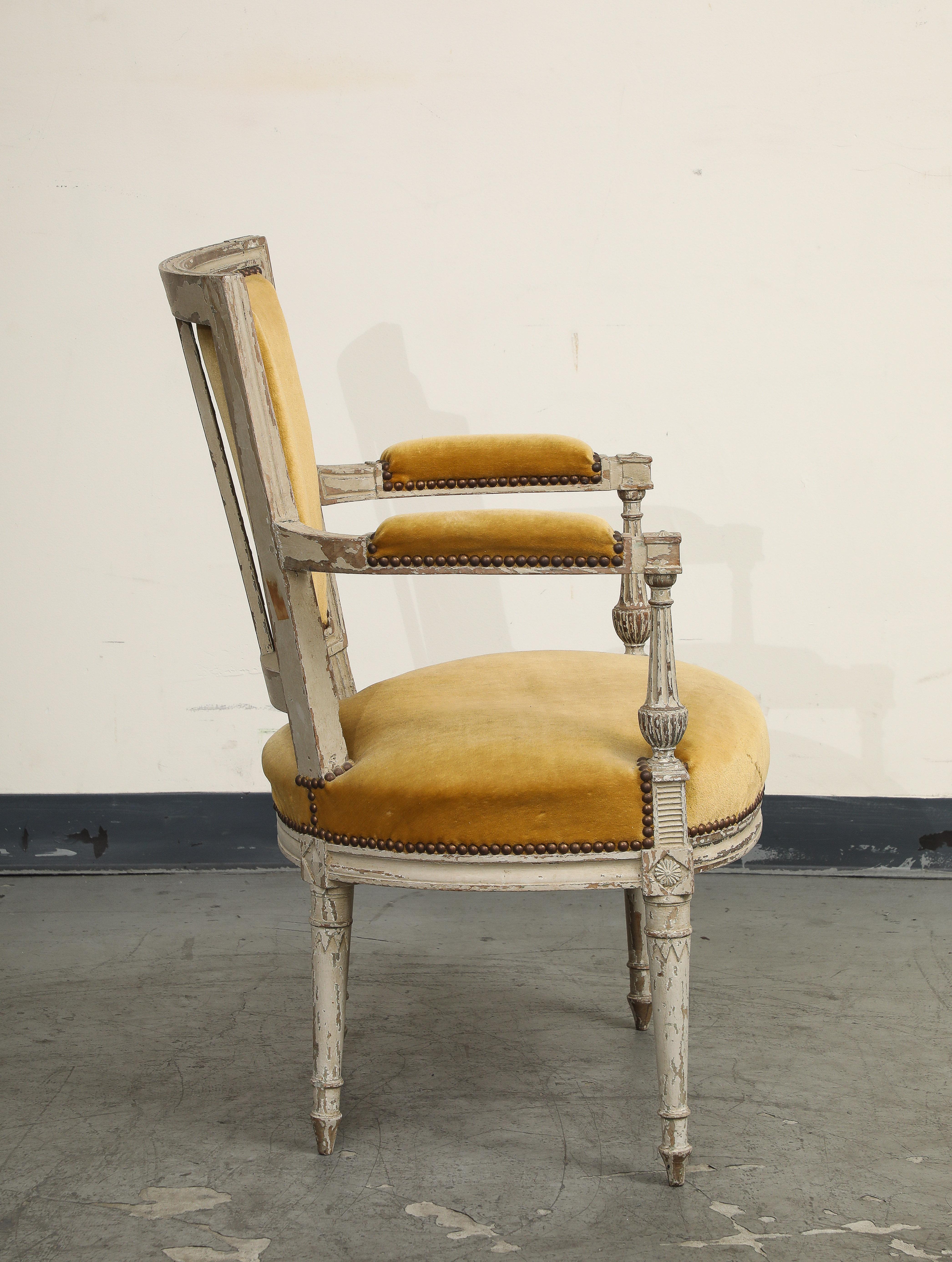 19th C. French Directoire Carved Walnut Armchair with Gold Velvet Upholstery For Sale 5