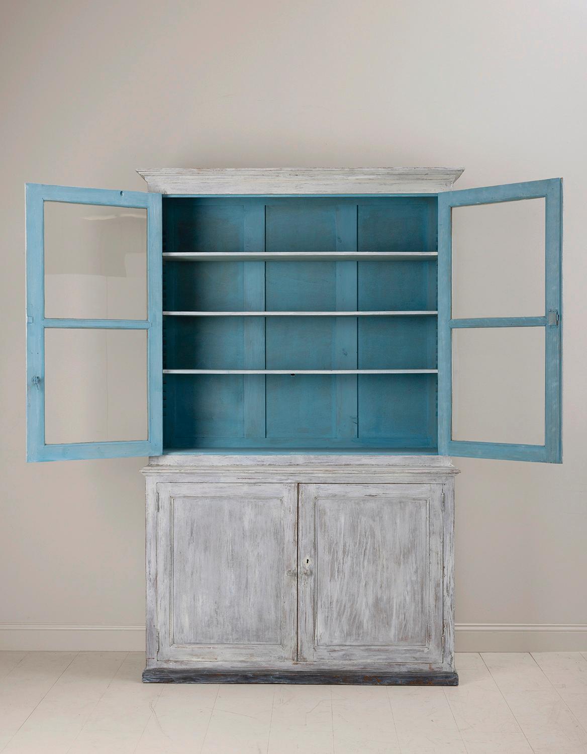 Hand-Crafted French Directoire Style Two-Part Bibliothèque Vitrine in Original Paint, 19th c.