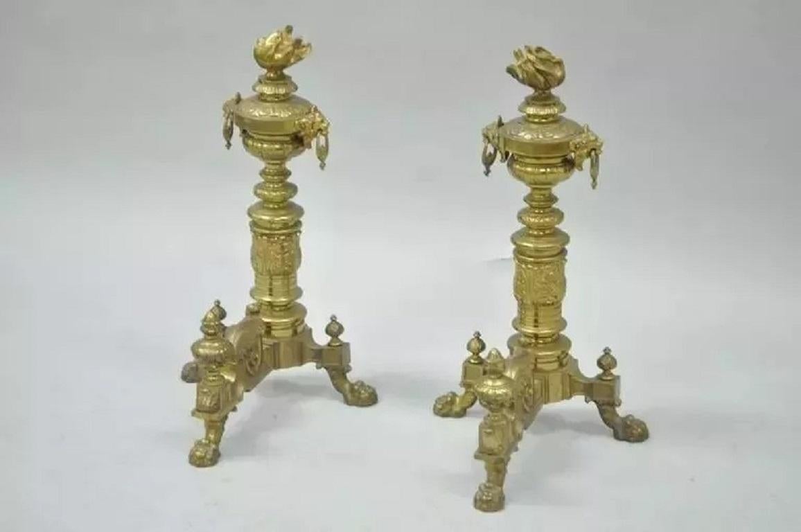 Néoclassique A.I.C. Neoclassical French Empire Flame & Lion Brass Paw Andirons & Bar - Pair en vente