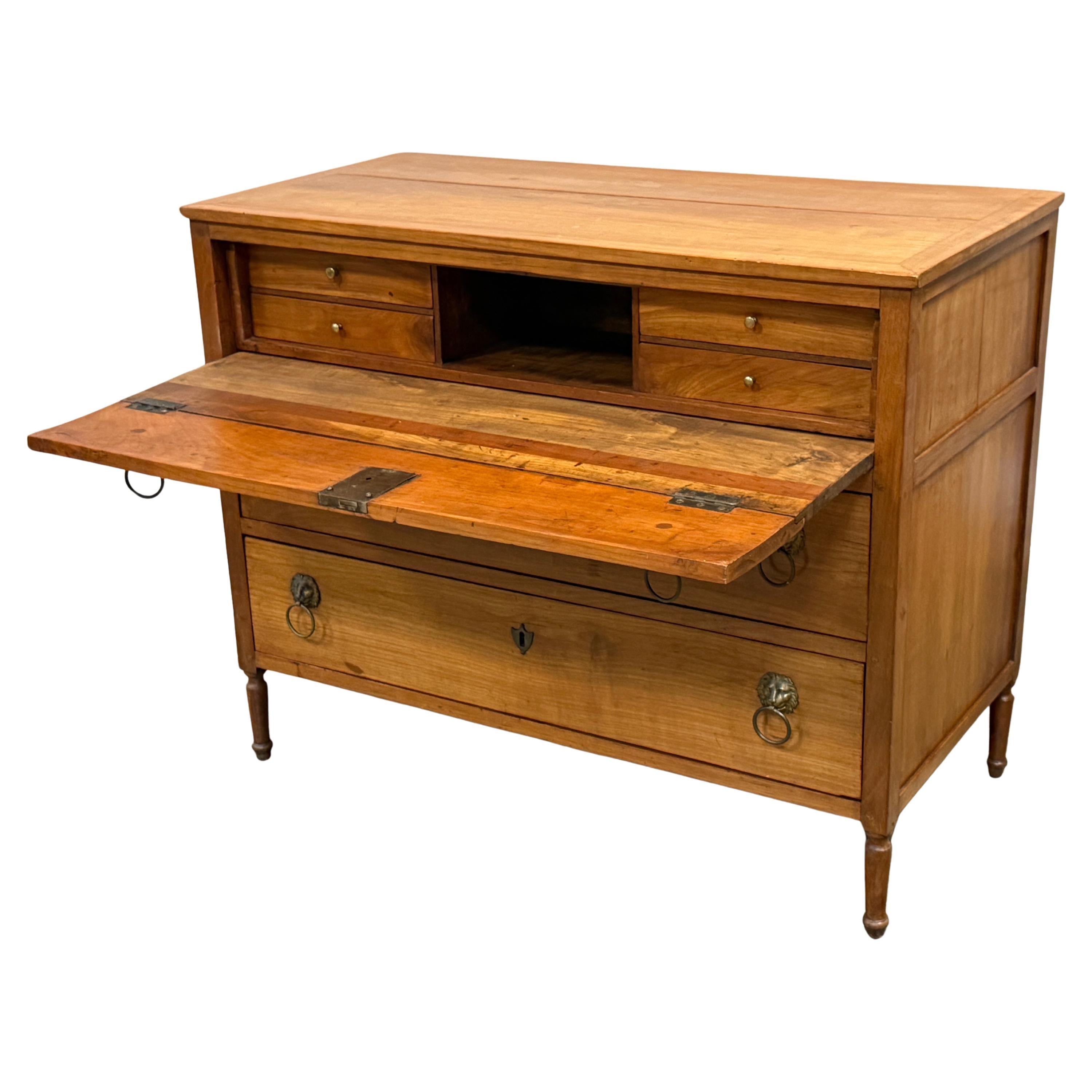 A.I.C. Commode de style Empire à façade tombante, 19e siècle en vente