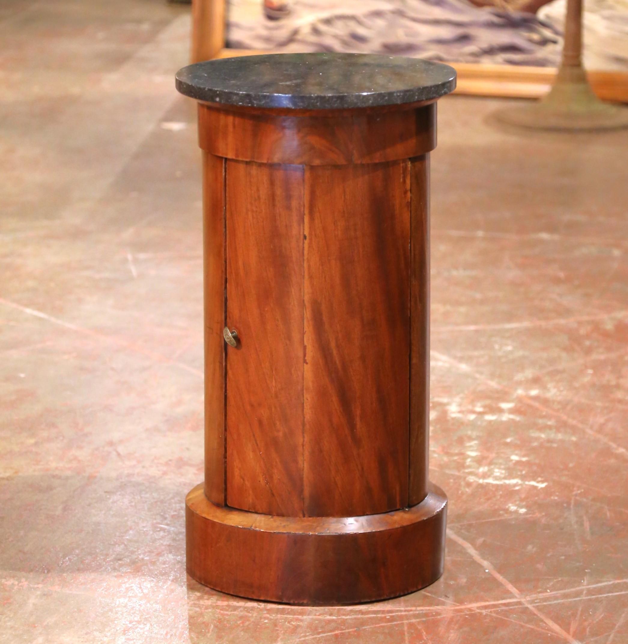 19th C. French Empire Style Walnut Bouillotte Table with Black Fossil Marble Top For Sale 1