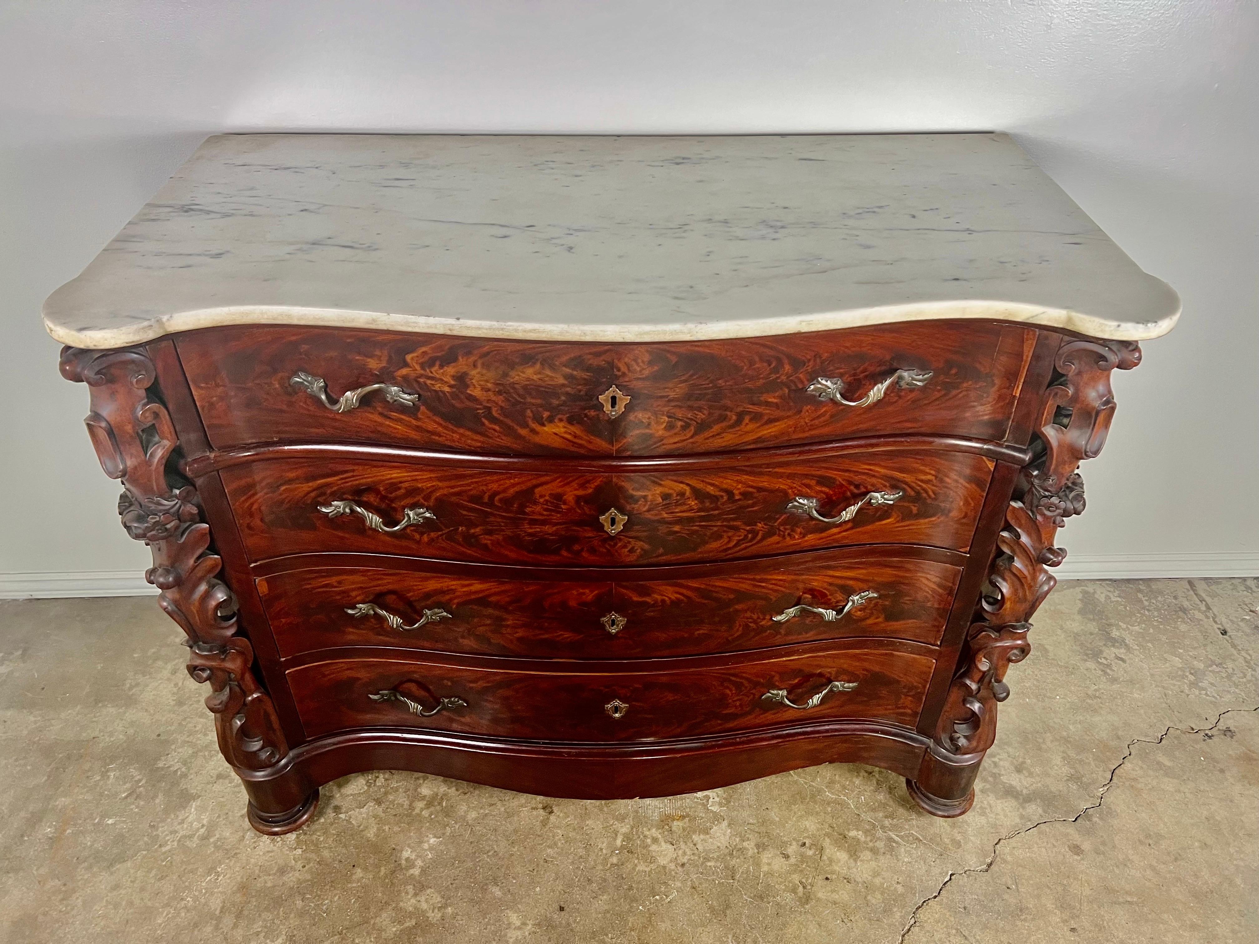 George I 19th Century English Feathered Mahogany '4' Drawer Commode For Sale