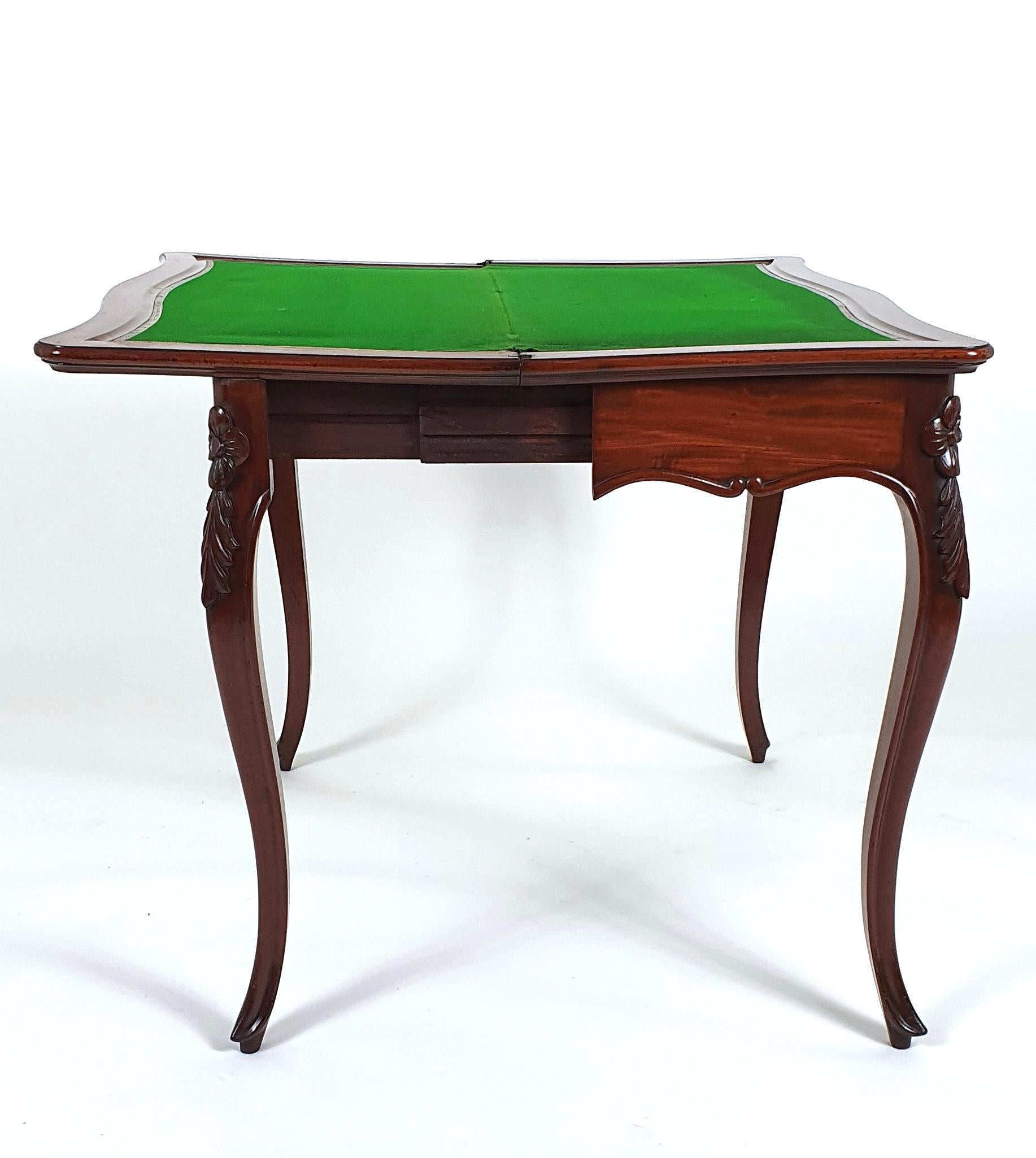 19th Century French Figured Mahogany Fold-Over Card Table For Sale 9