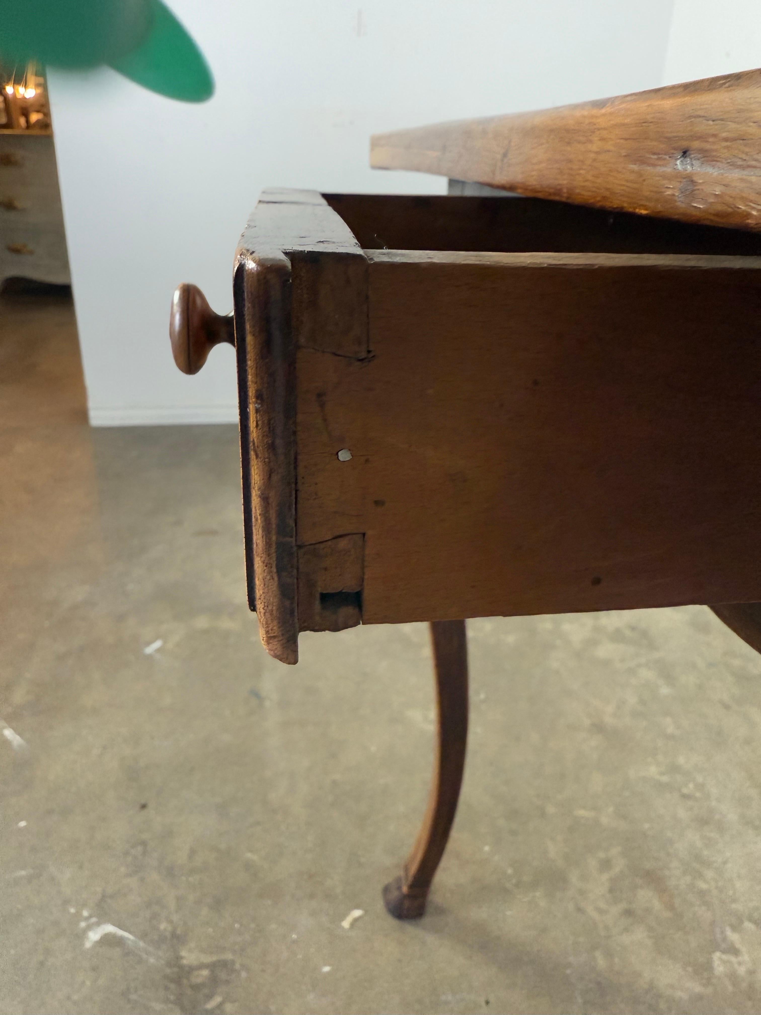 19th C. French Game Table w/ Embossed Leather Top For Sale 6