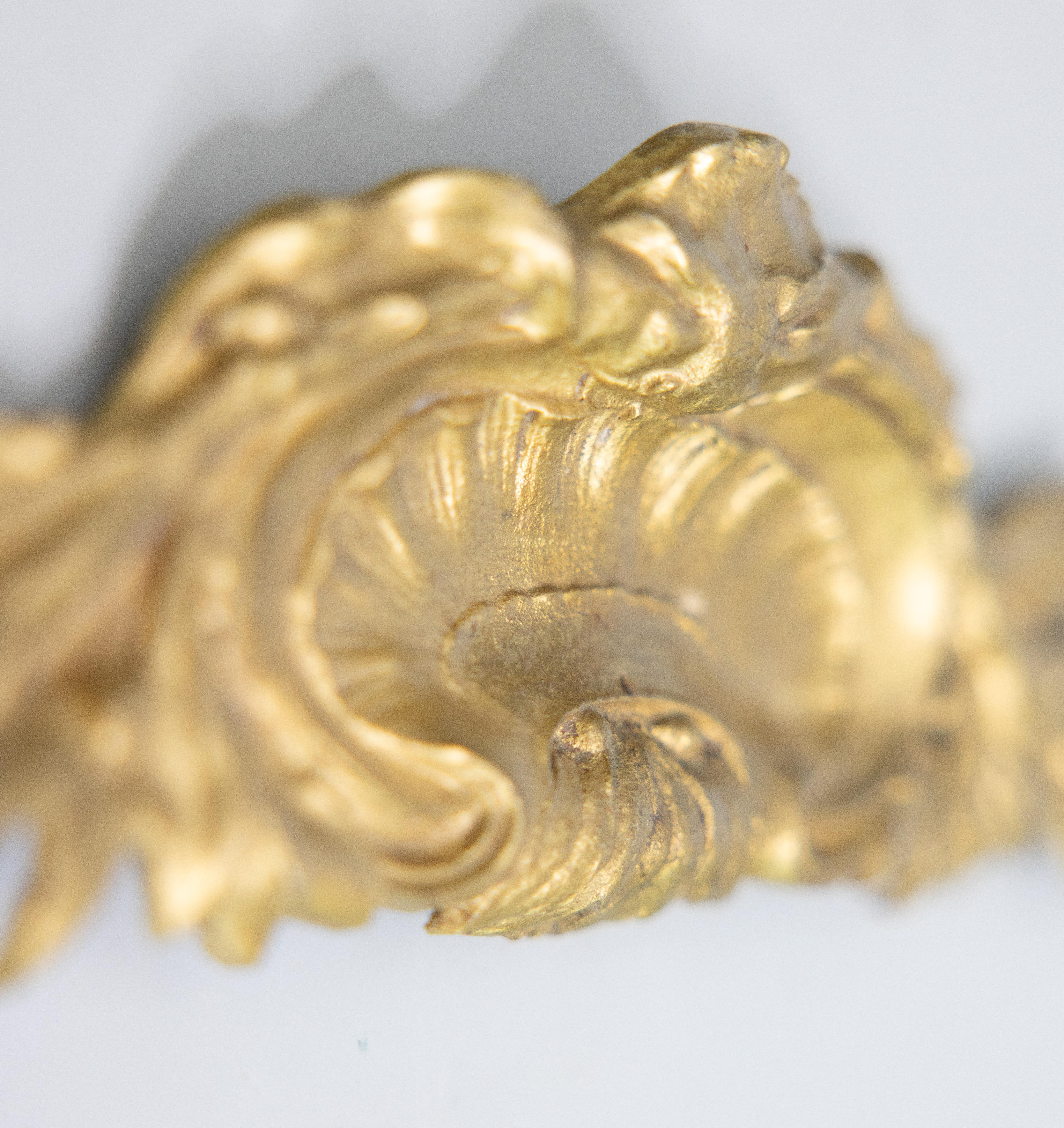 Doré A.C. Bronze doré Ormolu Cornice Appliqué Wall Swag Garland Ornament en vente